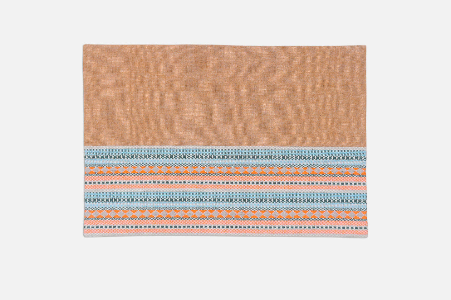 Idiosyncratic Dining Table Runner And Mats Set of 8