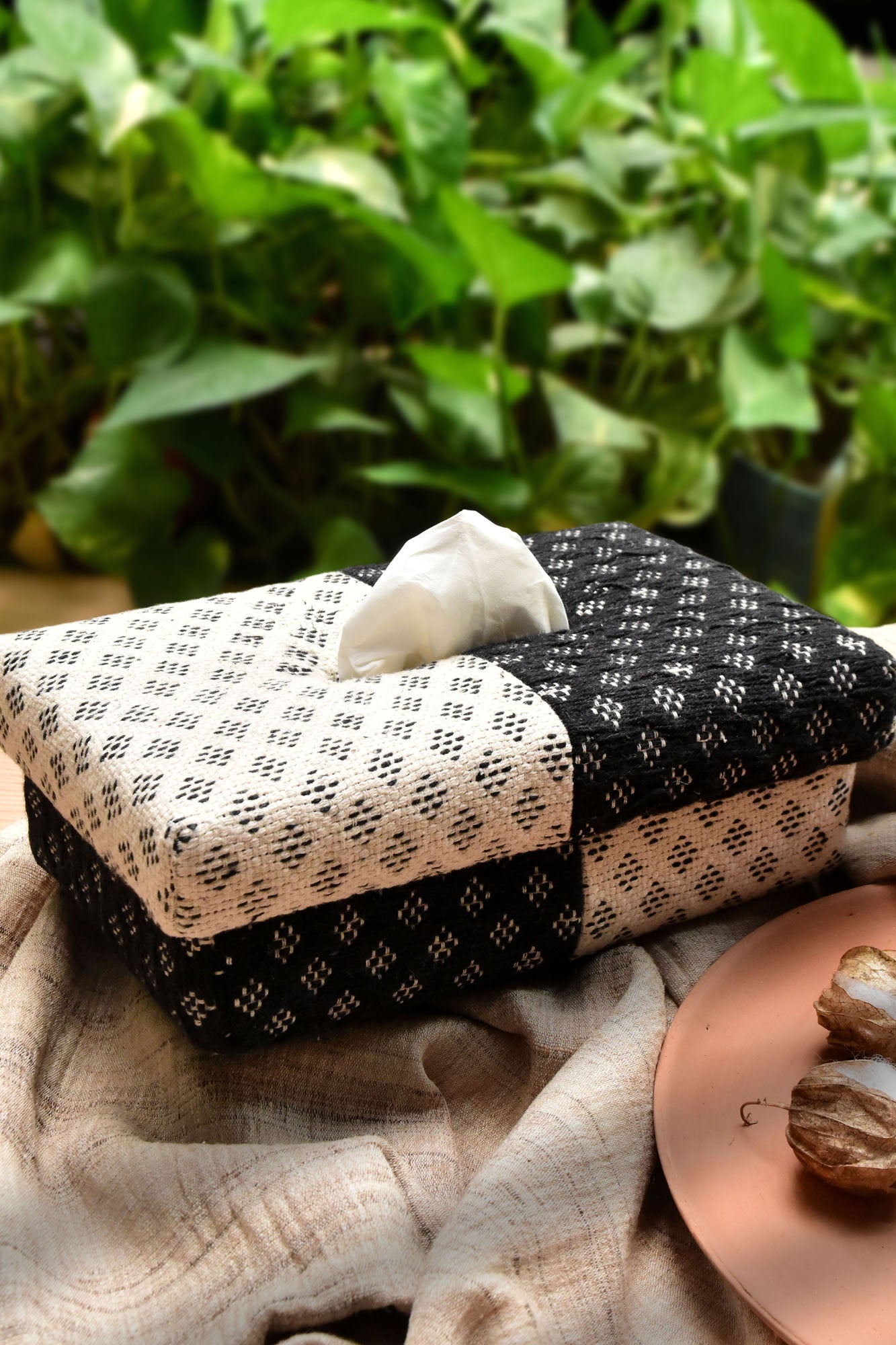 Elav Tissue Box