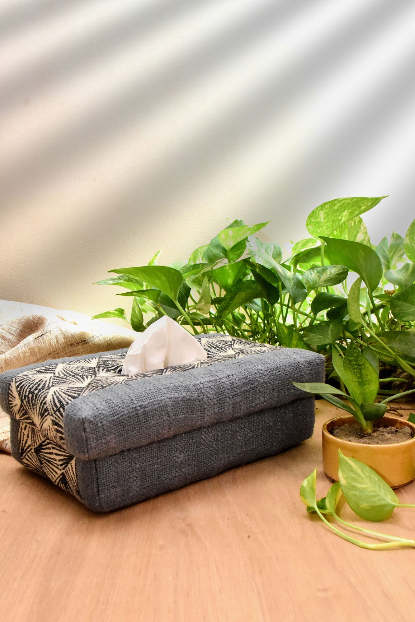 Linor Tissue Box