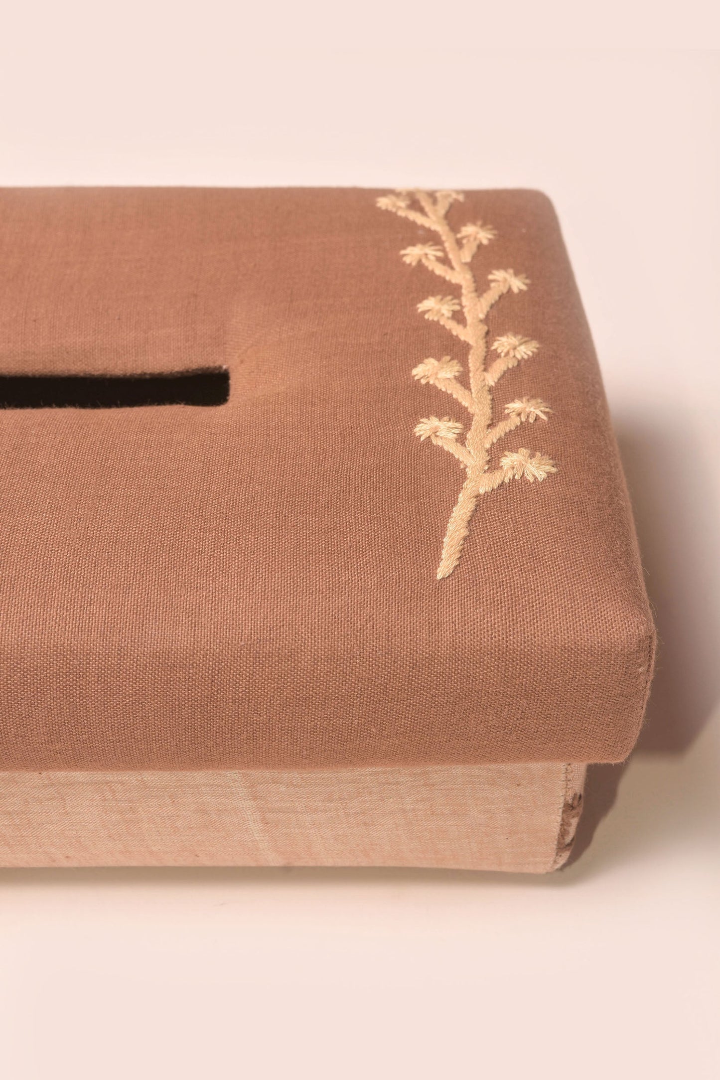 Ace - Handwoven Tissue Box