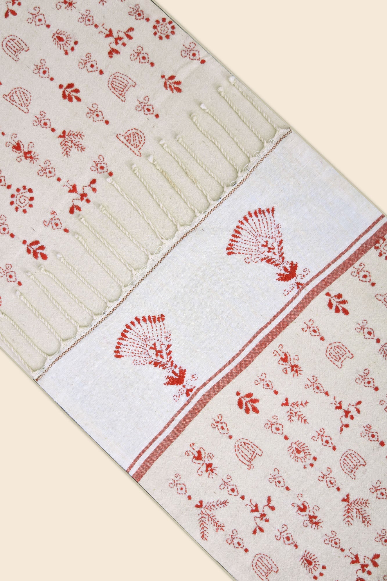Columpio Hand Wōven Table Runner