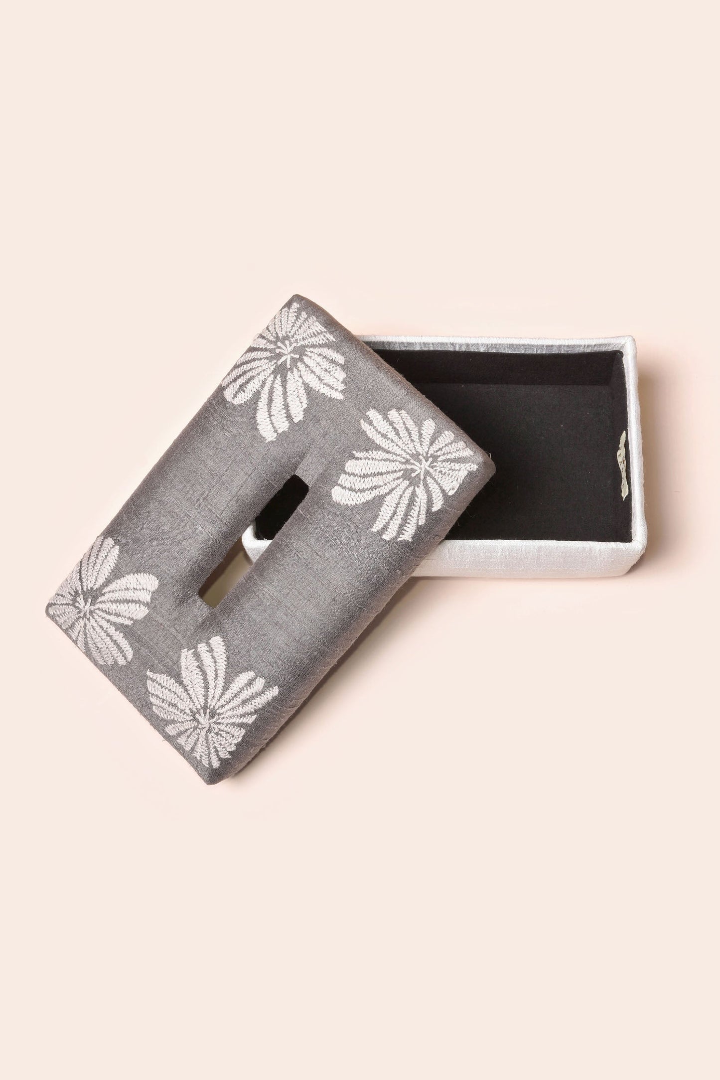 Gloria Handmade Tissue Box Christmas Gifts Online