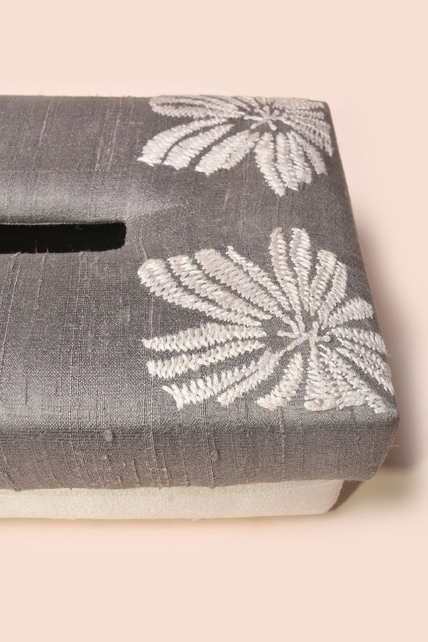 Gloria Handmade Tissue Box Christmas Gifts Online