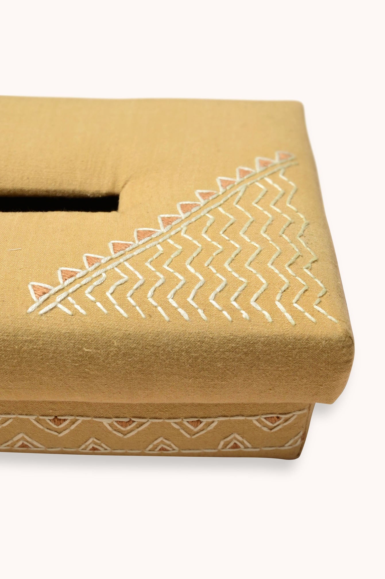 Zea - Handwoven Tissue Box