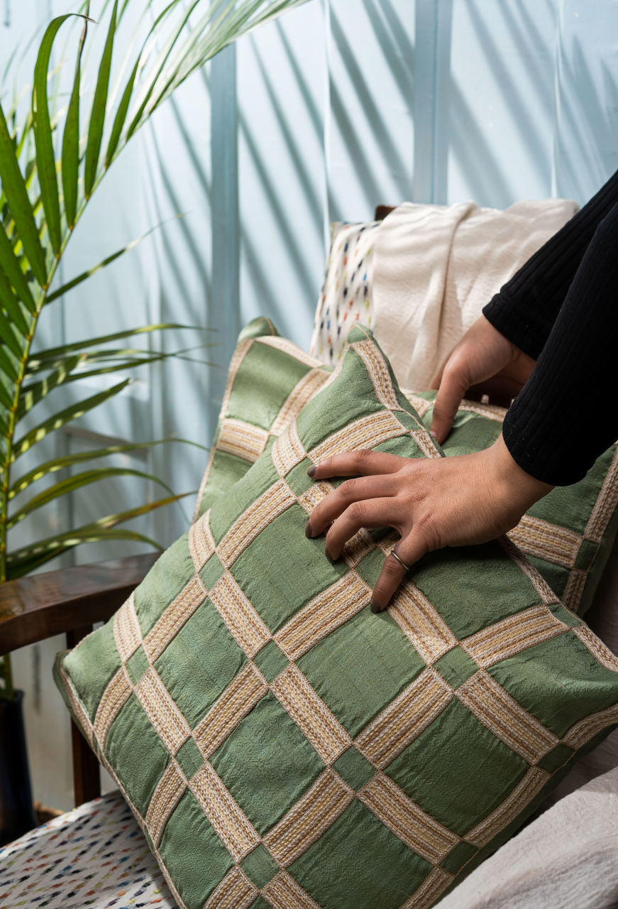 Verdes Para Dormir handmade Cushion Set of 2