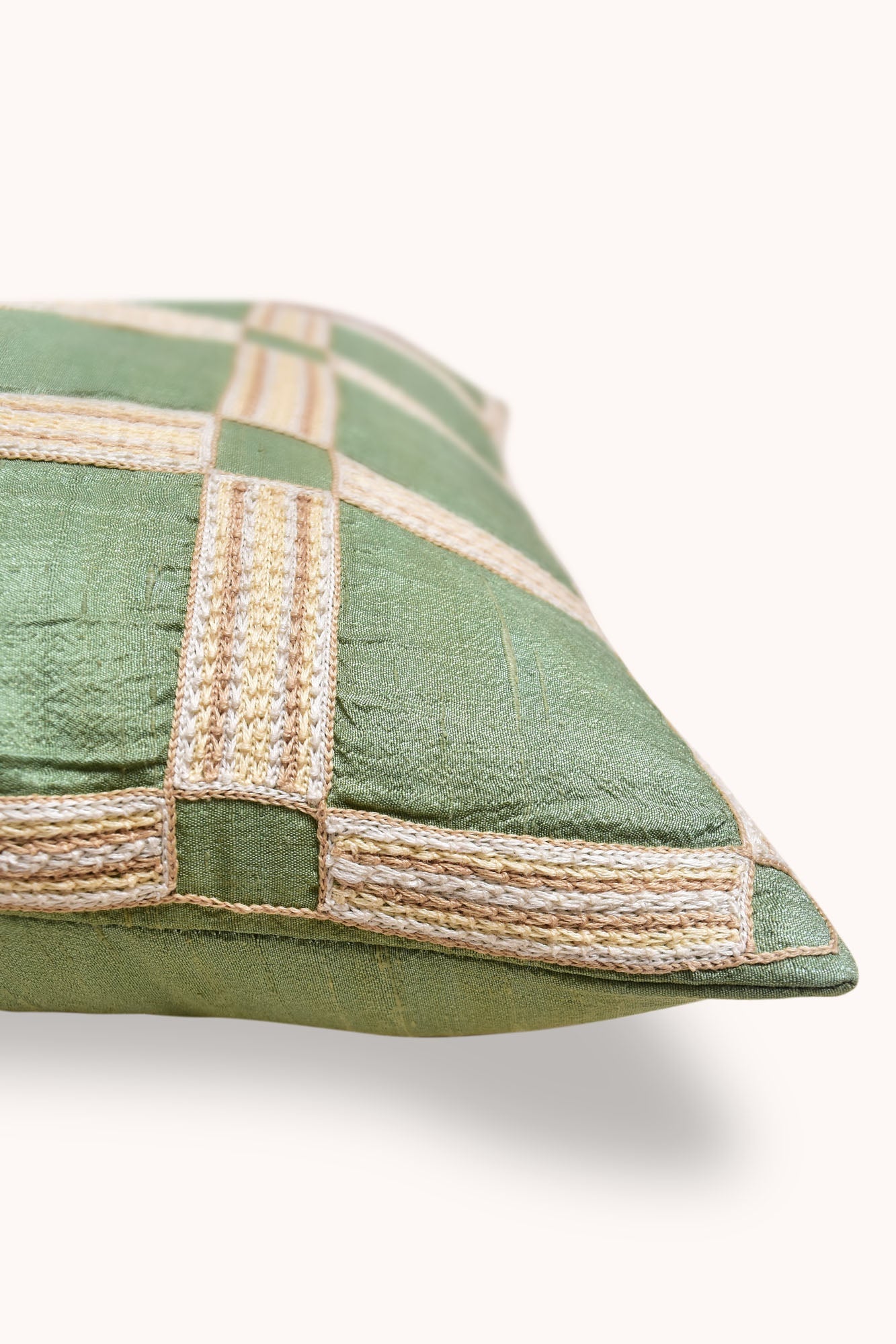 Verdes Para Dormir handmade Cushion Set of 2