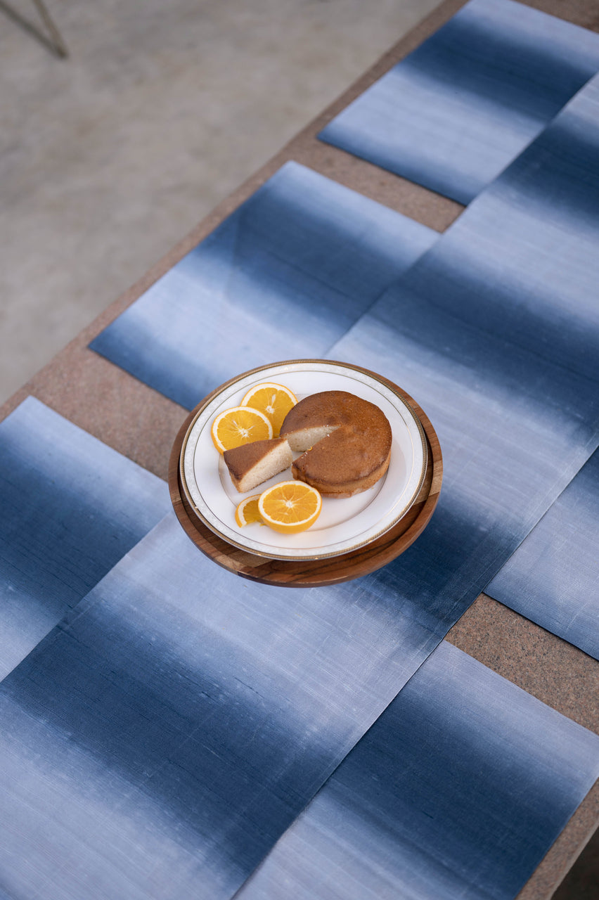 Felicity Dining Set of a Table Runner and 8 Table Mats