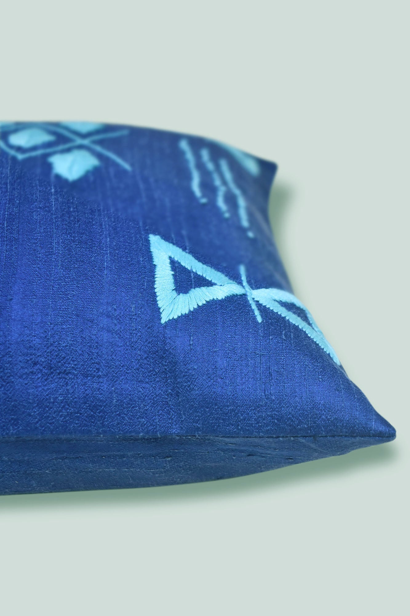 Serendipity Handwoven Cushion Covers - 1 pc