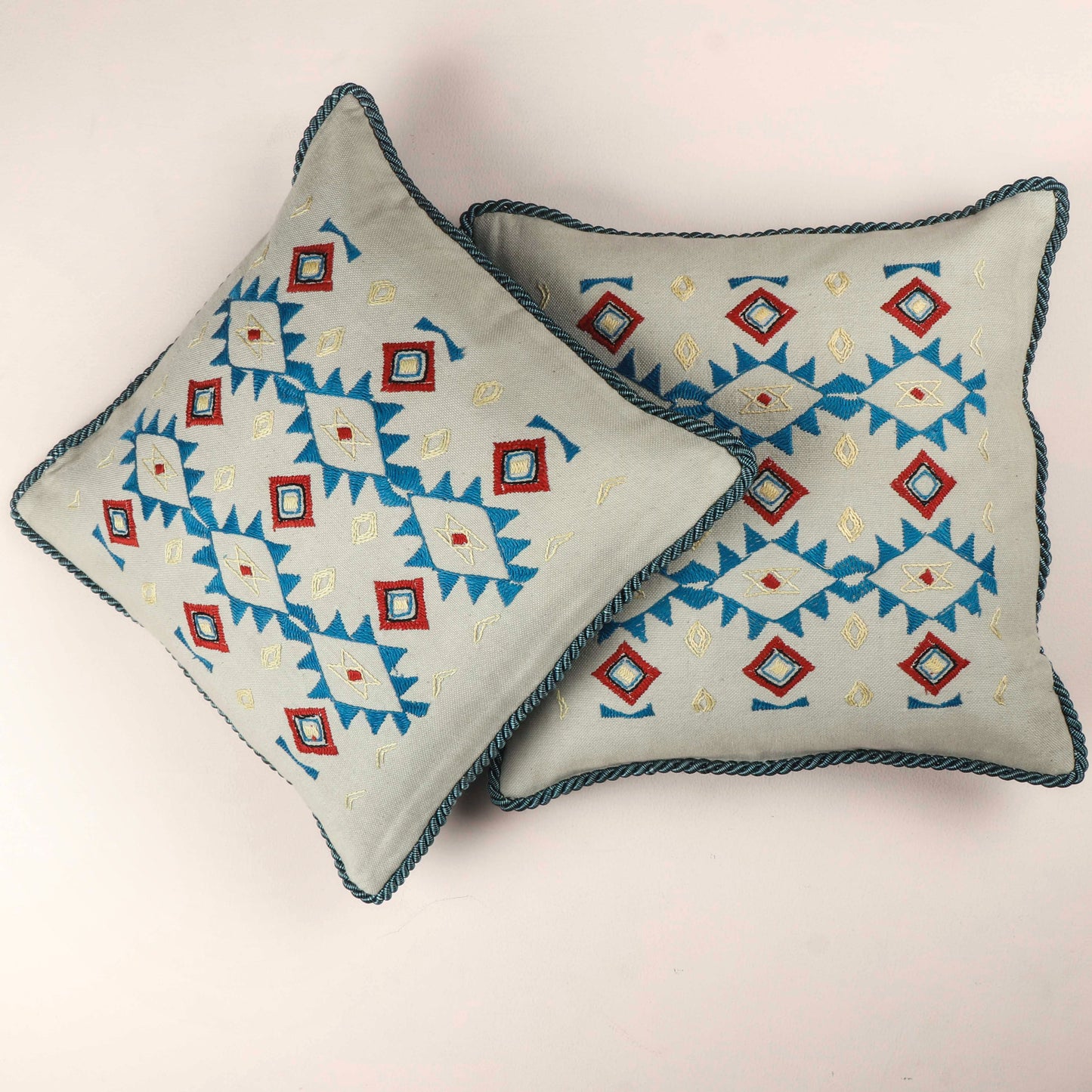 Ichika Handwoven Cushion - 1 pc