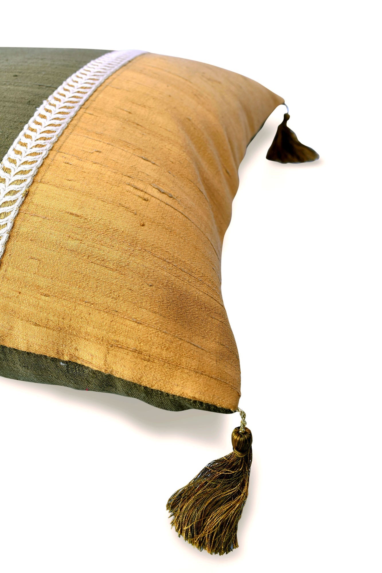 Bakshi Handwoven Cushion - 1 pc