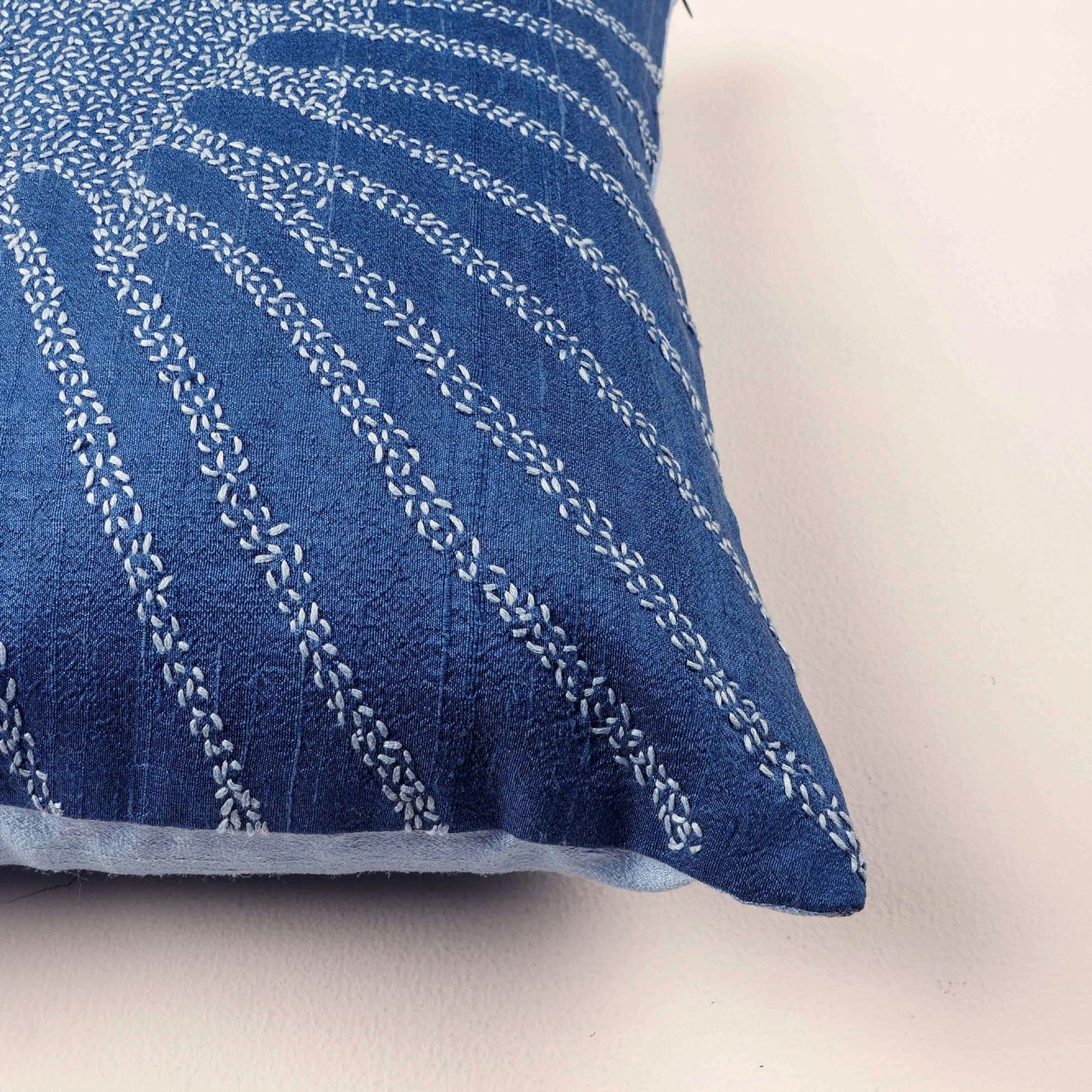 Ren Handwoven Cushion - 1 pc