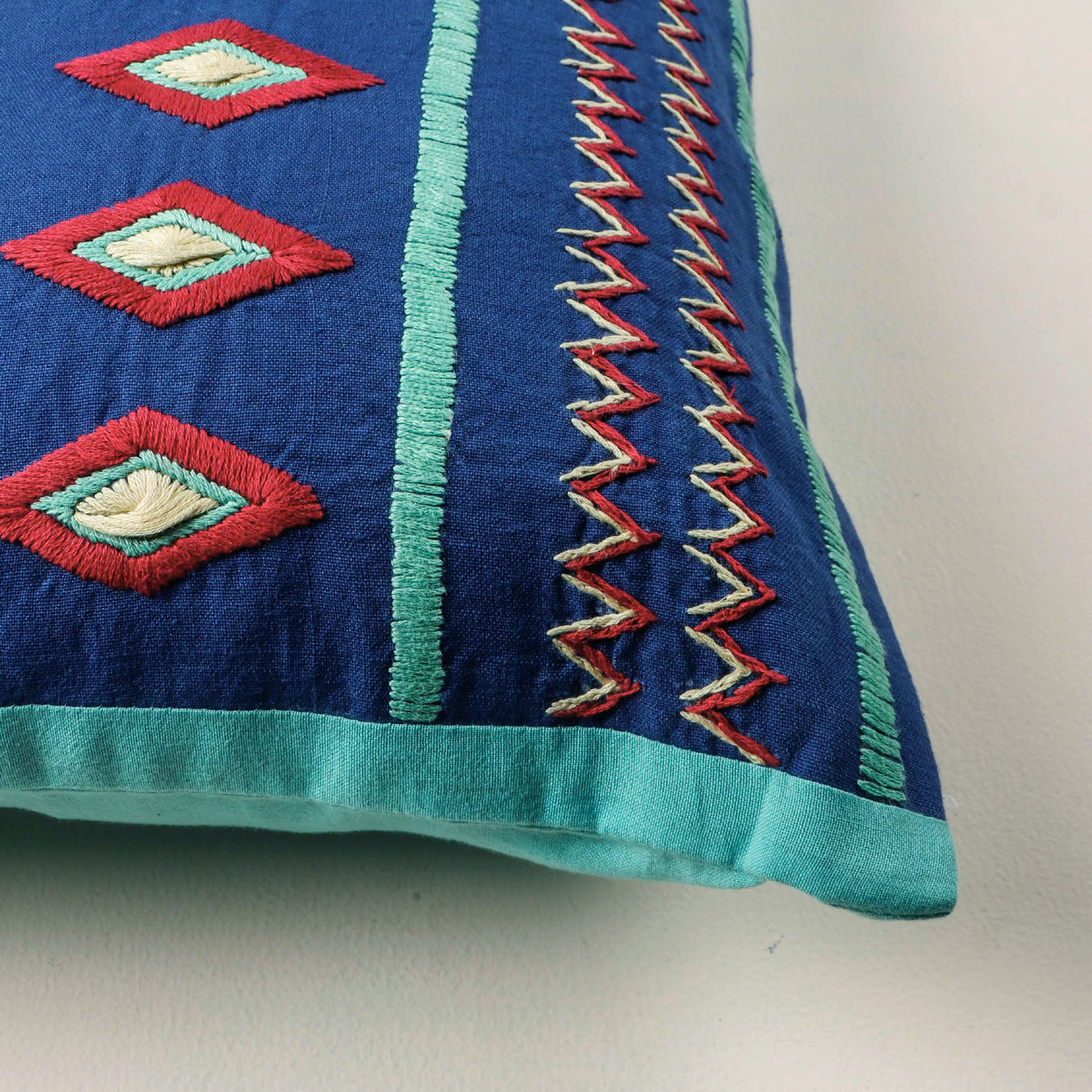 Niko Handwoven Cushions - 1 pc