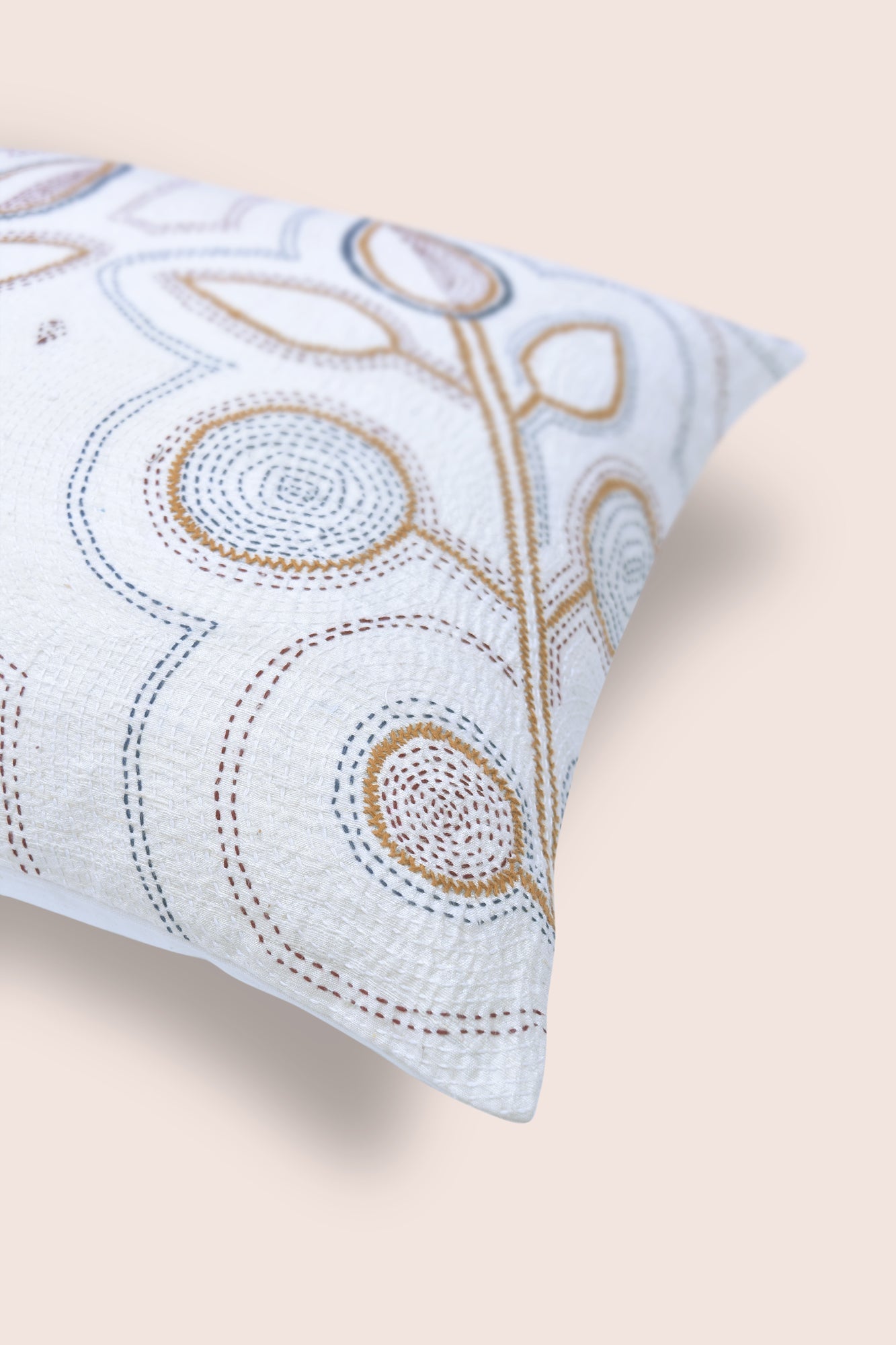 Merak Cushions - Set Of 3 Pcs - Veaves