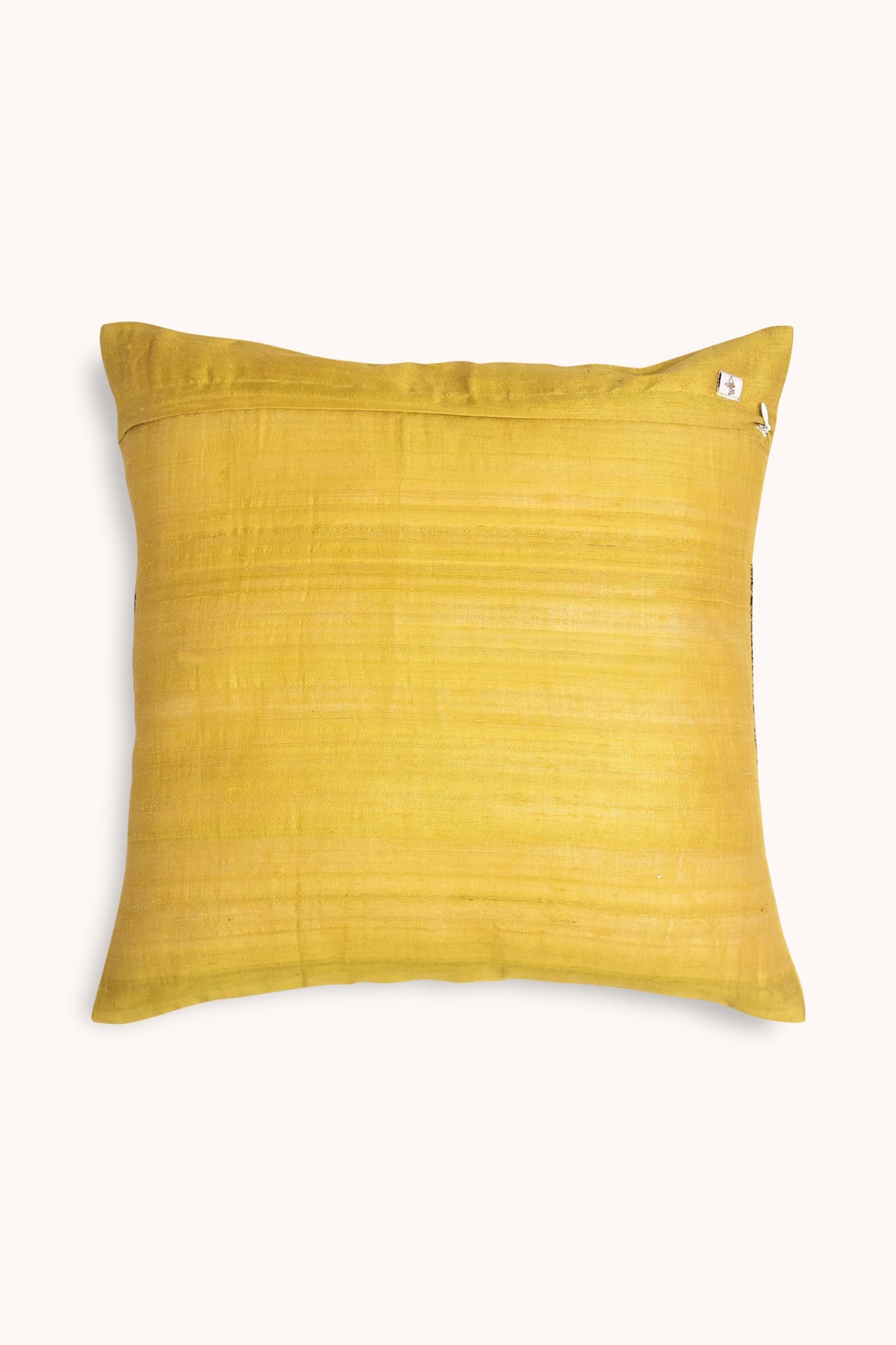 Bewider Handwoven Cushion - 1 pc