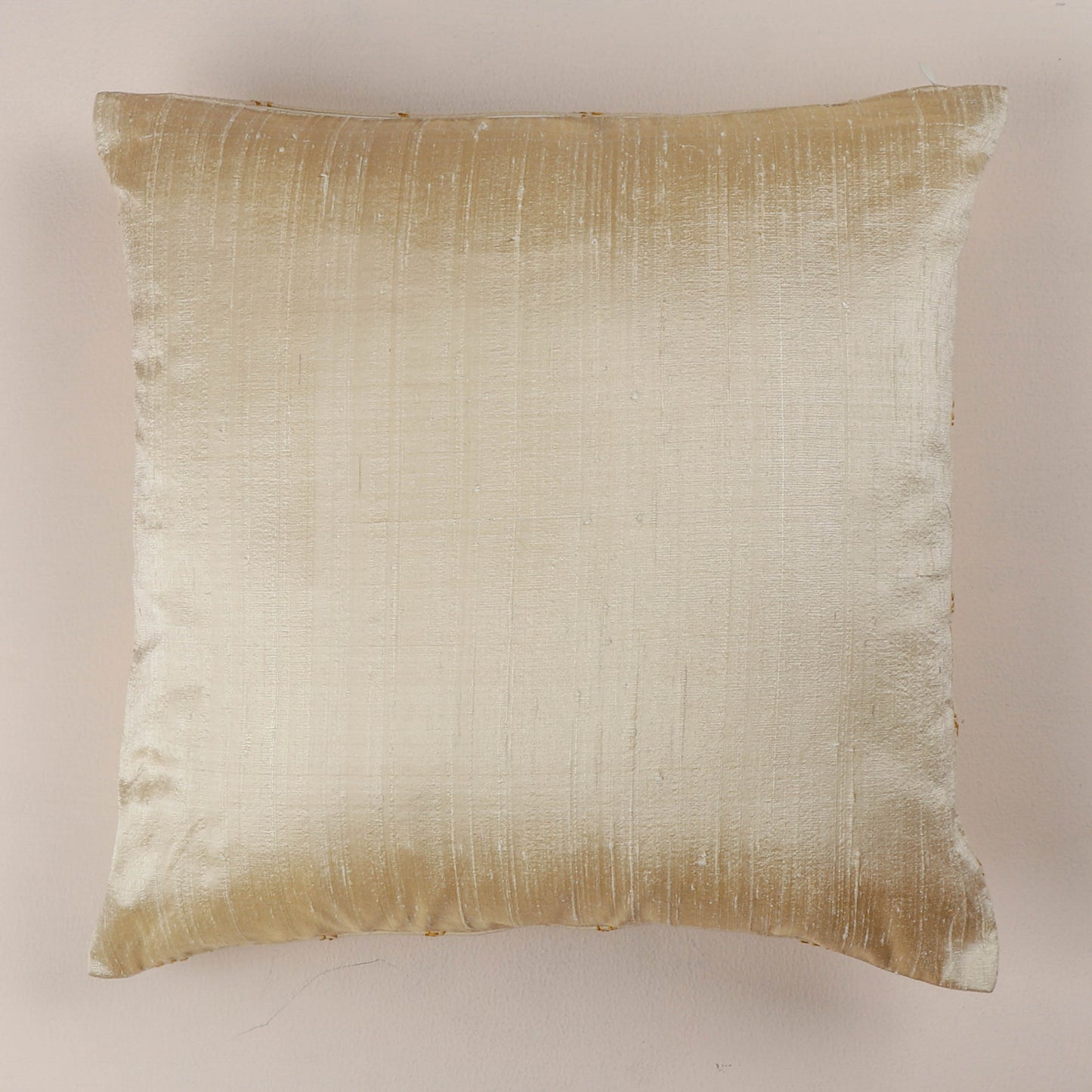 Kaito Cushion - 1 pc