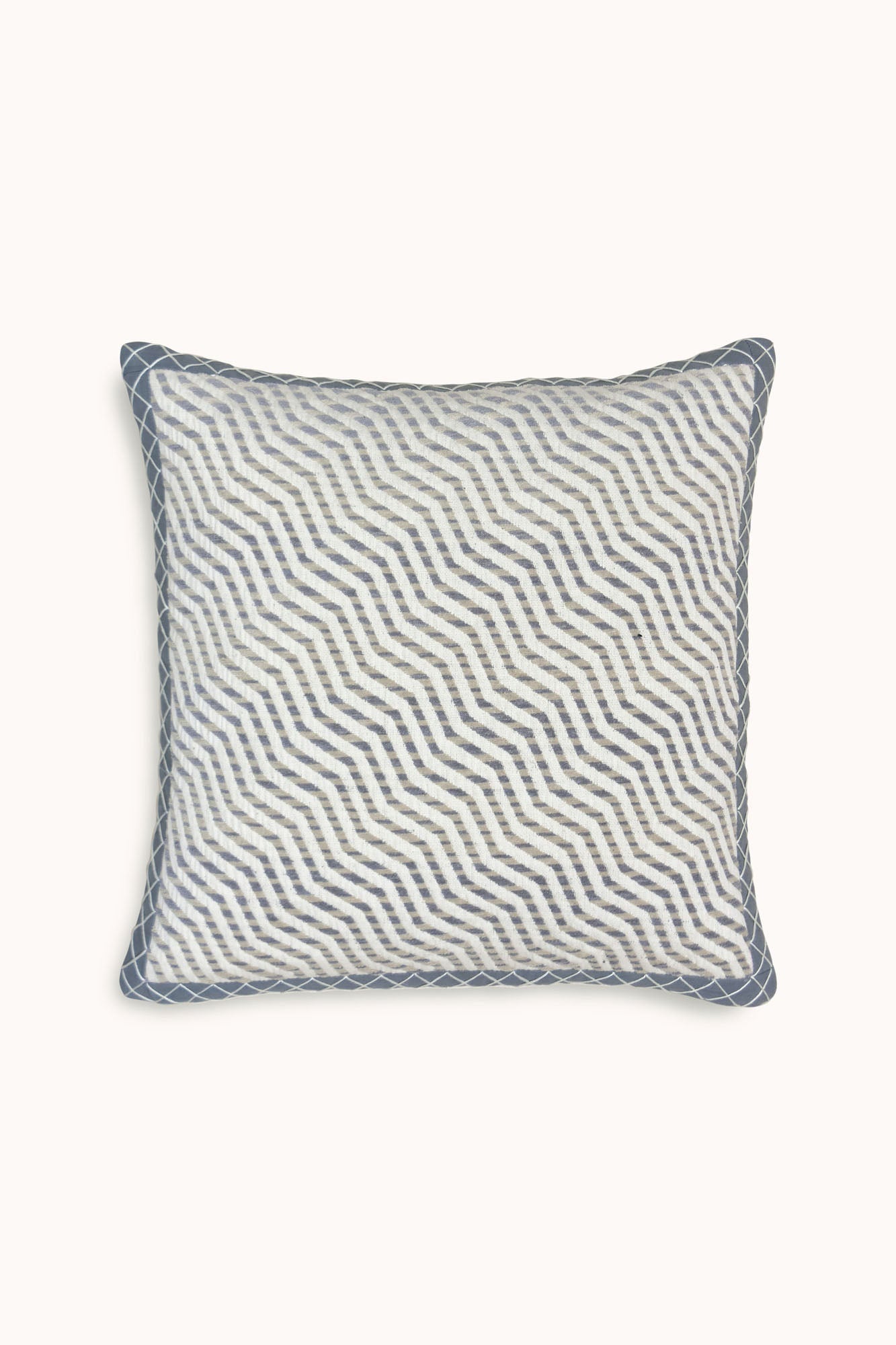 Werifesteria Handwoven Cushion - 1 pc