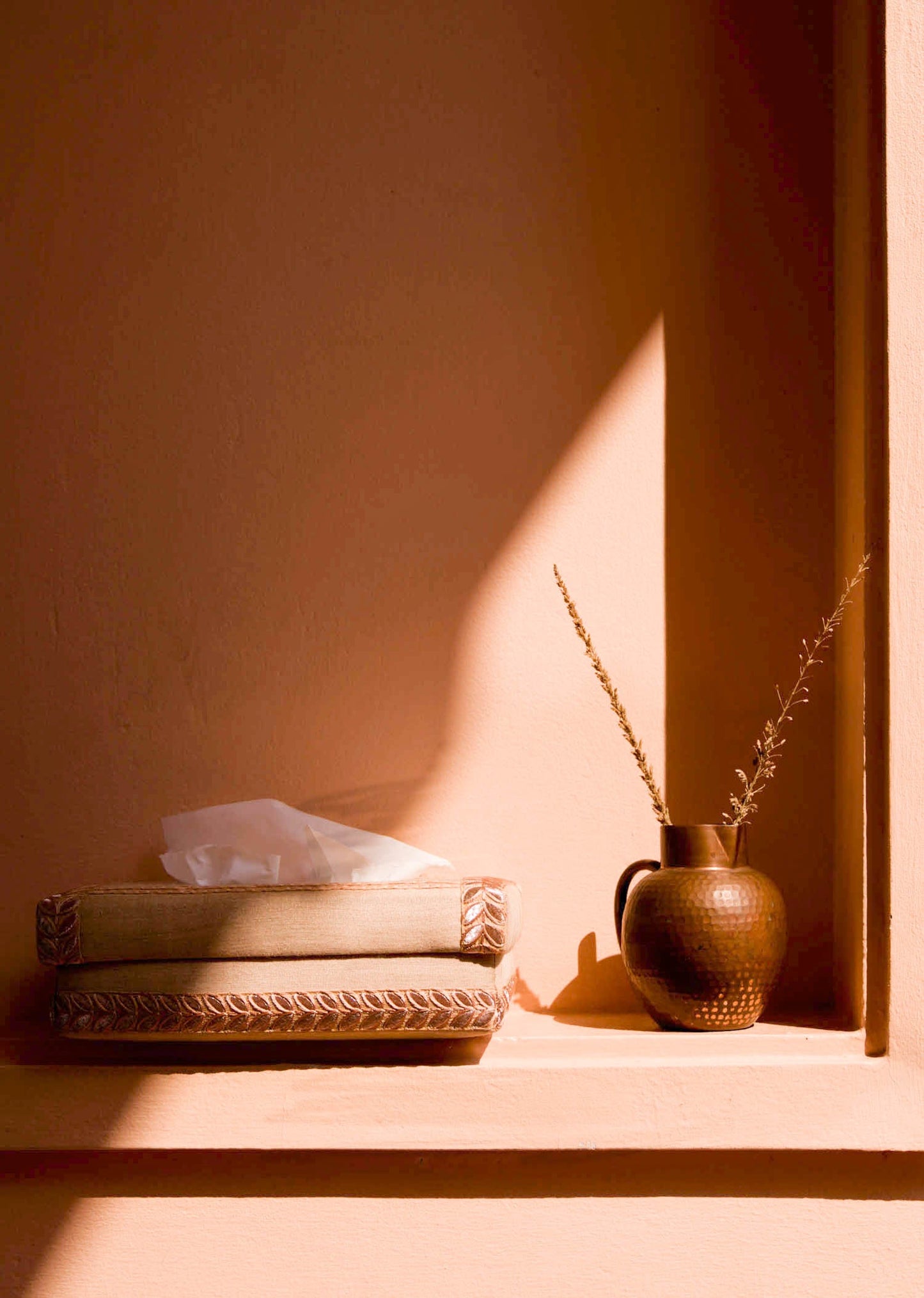 Bronzé Handmade Tissue Box