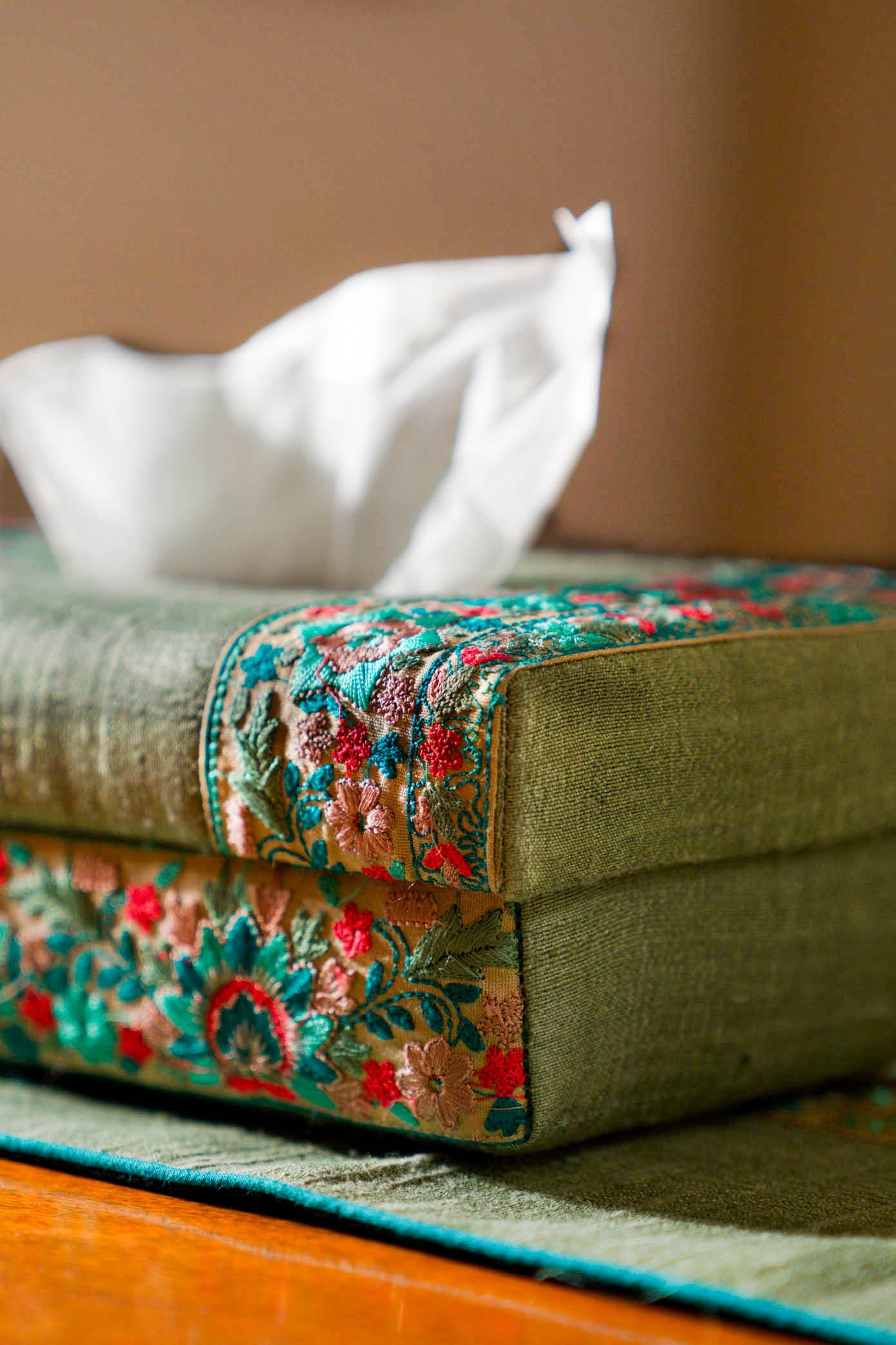 Floreo Handmade Tissue Box