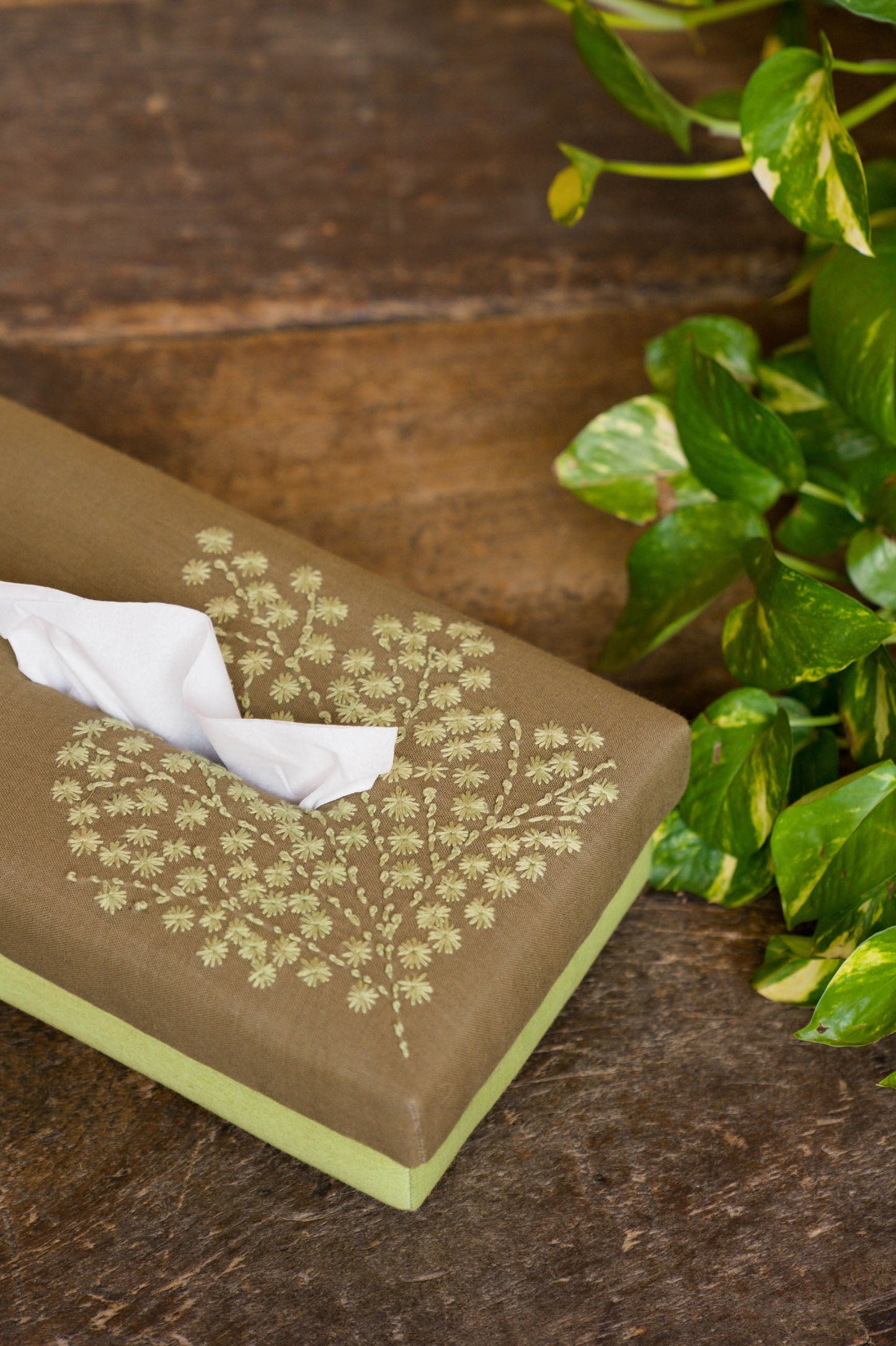 Colma Handmade Tissue Box Christmas Gifts Online