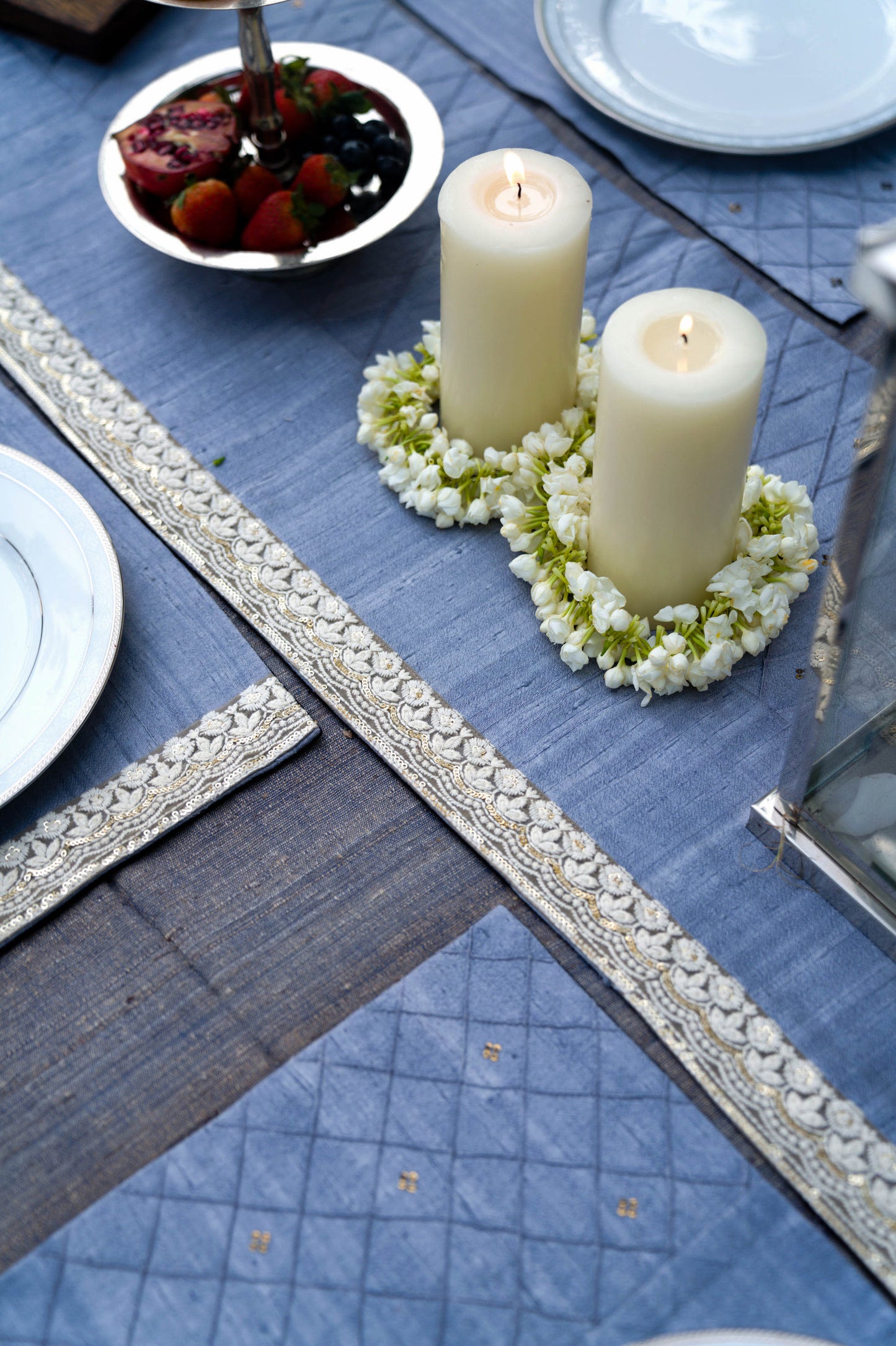 Mora Dining Table Runner And Mats Set of 6