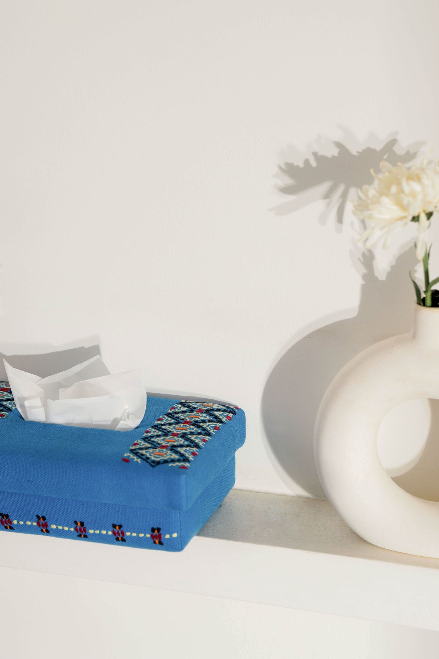 Alba - Handwoven Tissue Box