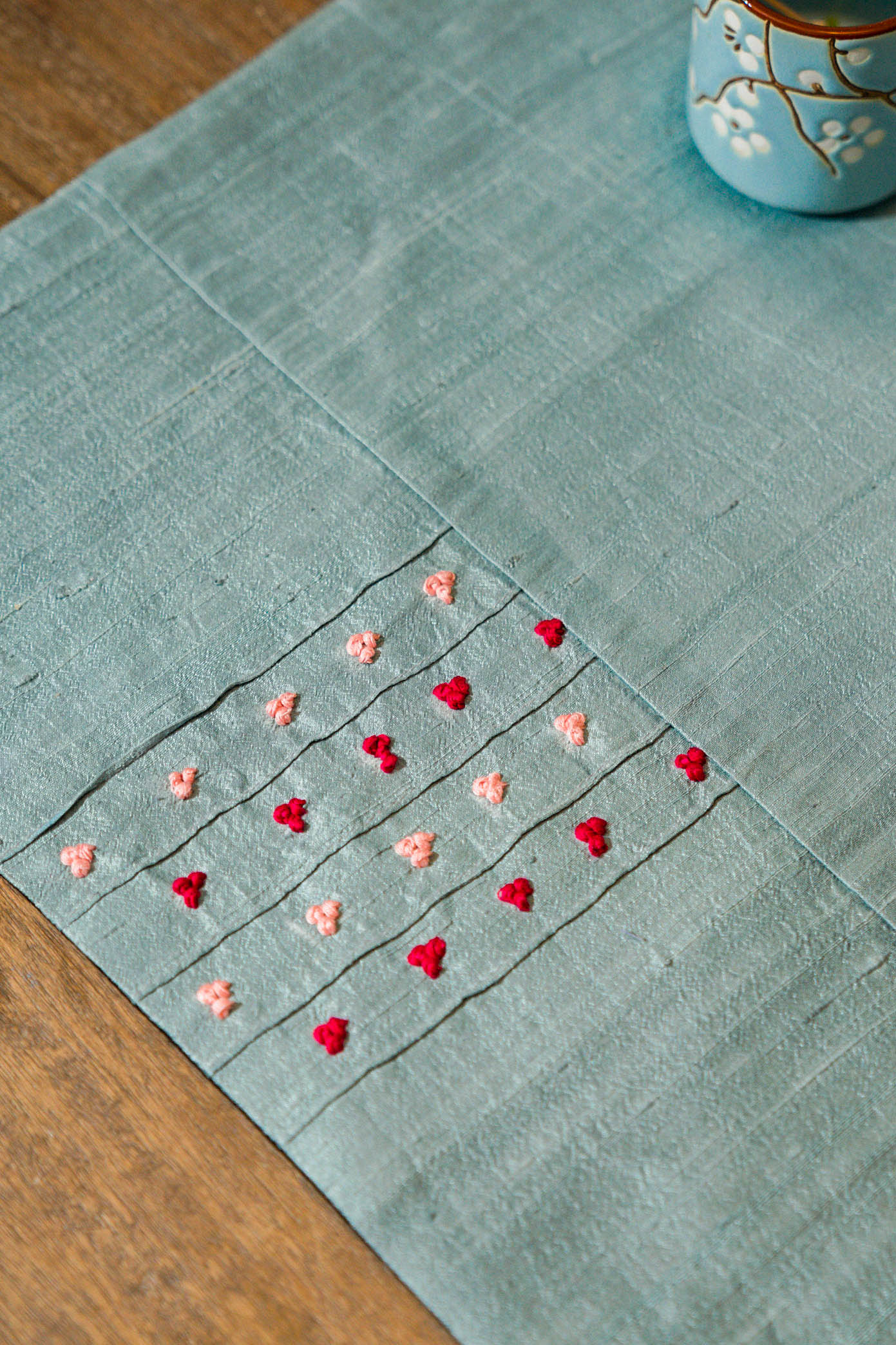 Nodus Handwoven Table Runner