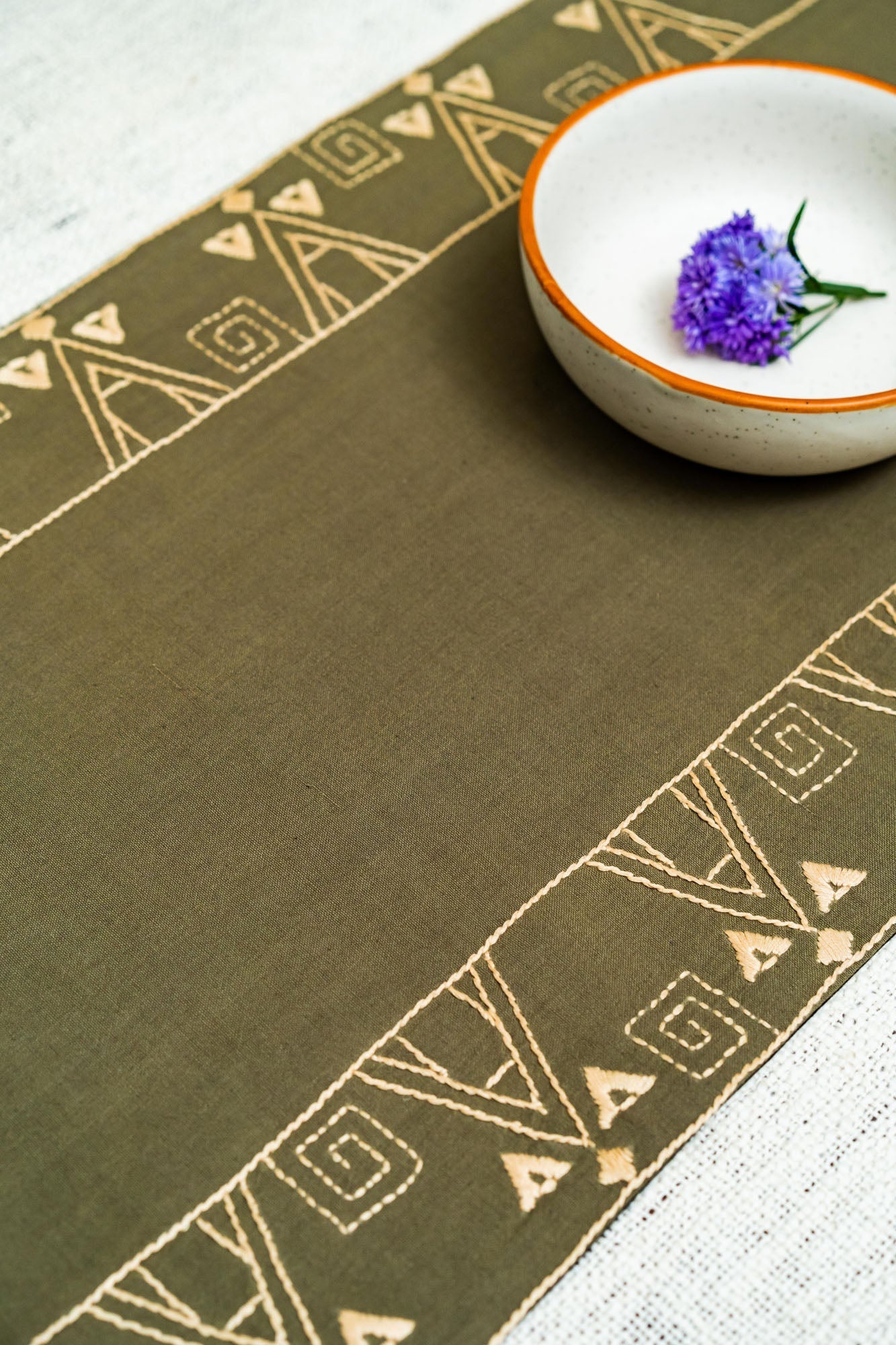 Place Arcilla Clásica Dining Set of a Table Runner & 6 Table Mats