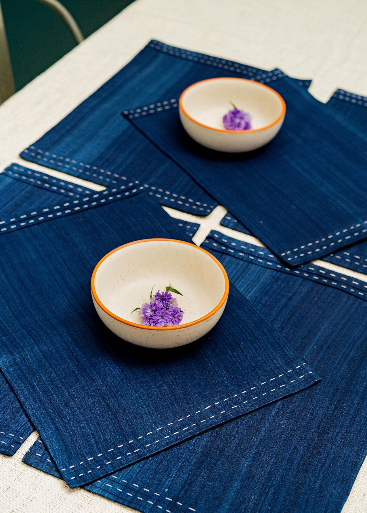 Vléfara Dining Table Runner And Mats Set of 6