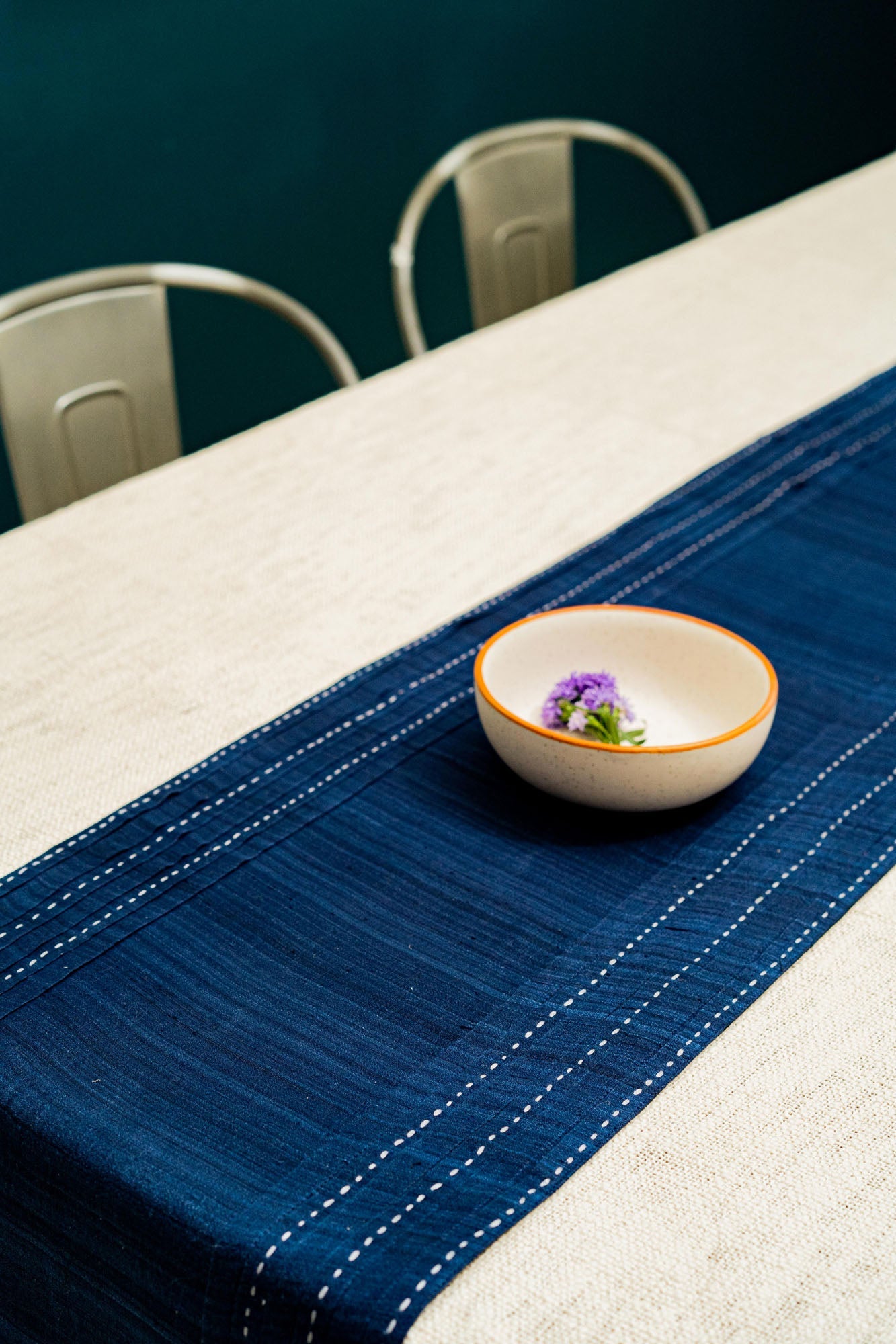 Vléfara Dining Table Runner And Mats Set of 6