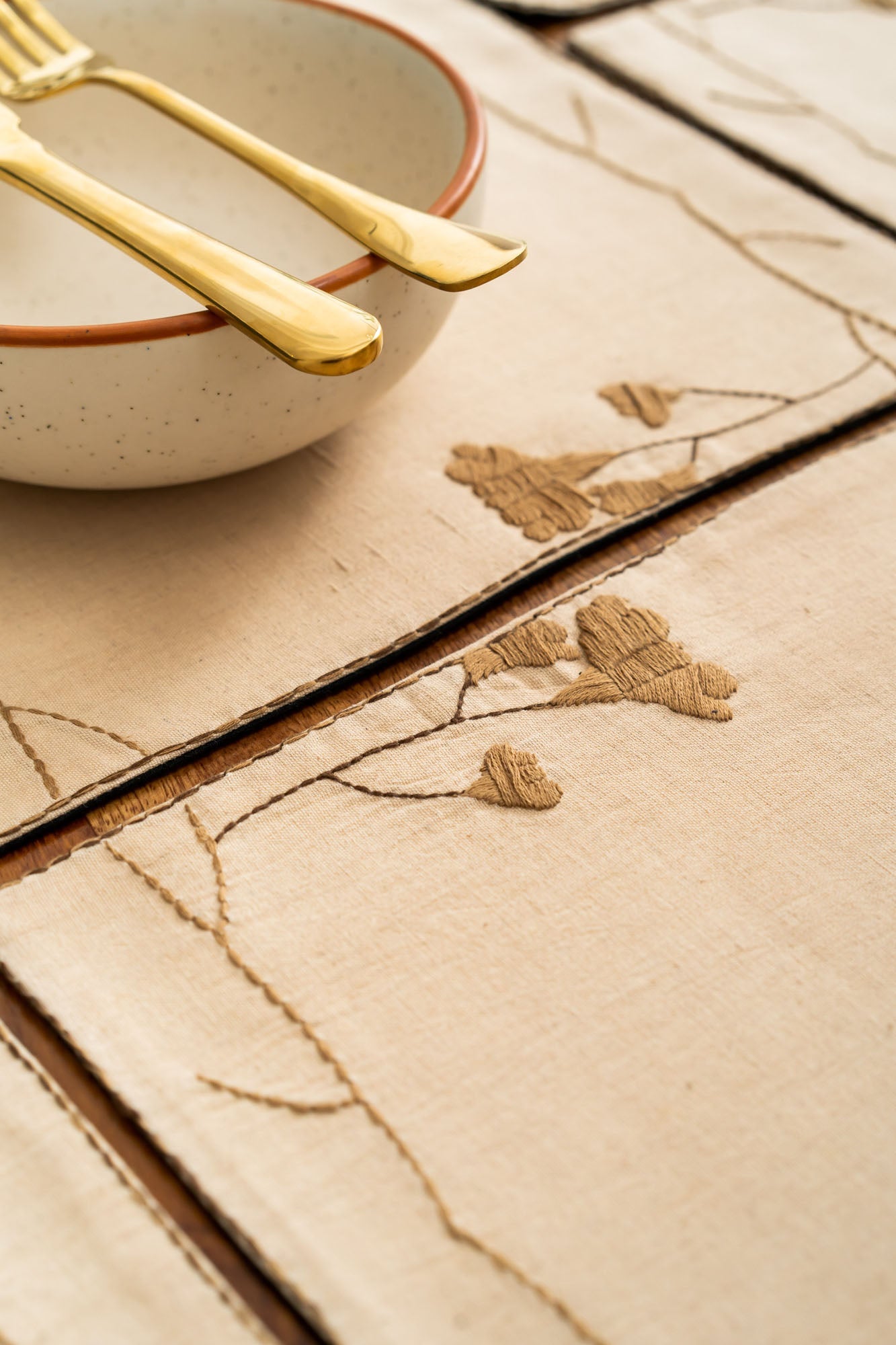 Yūgure no hanabira Handwoven Table Mats - Set Of 6 Pcs