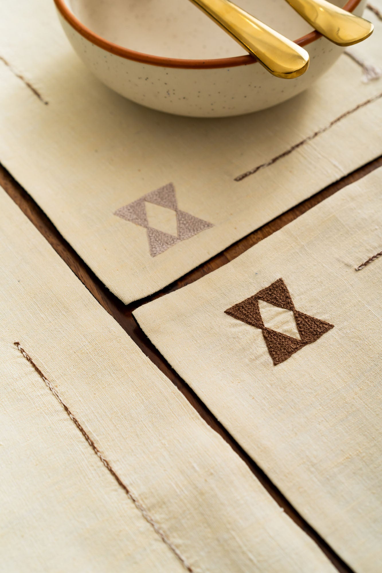 Sokoban Handwoven Table Mats - Set Of 6 Pcs