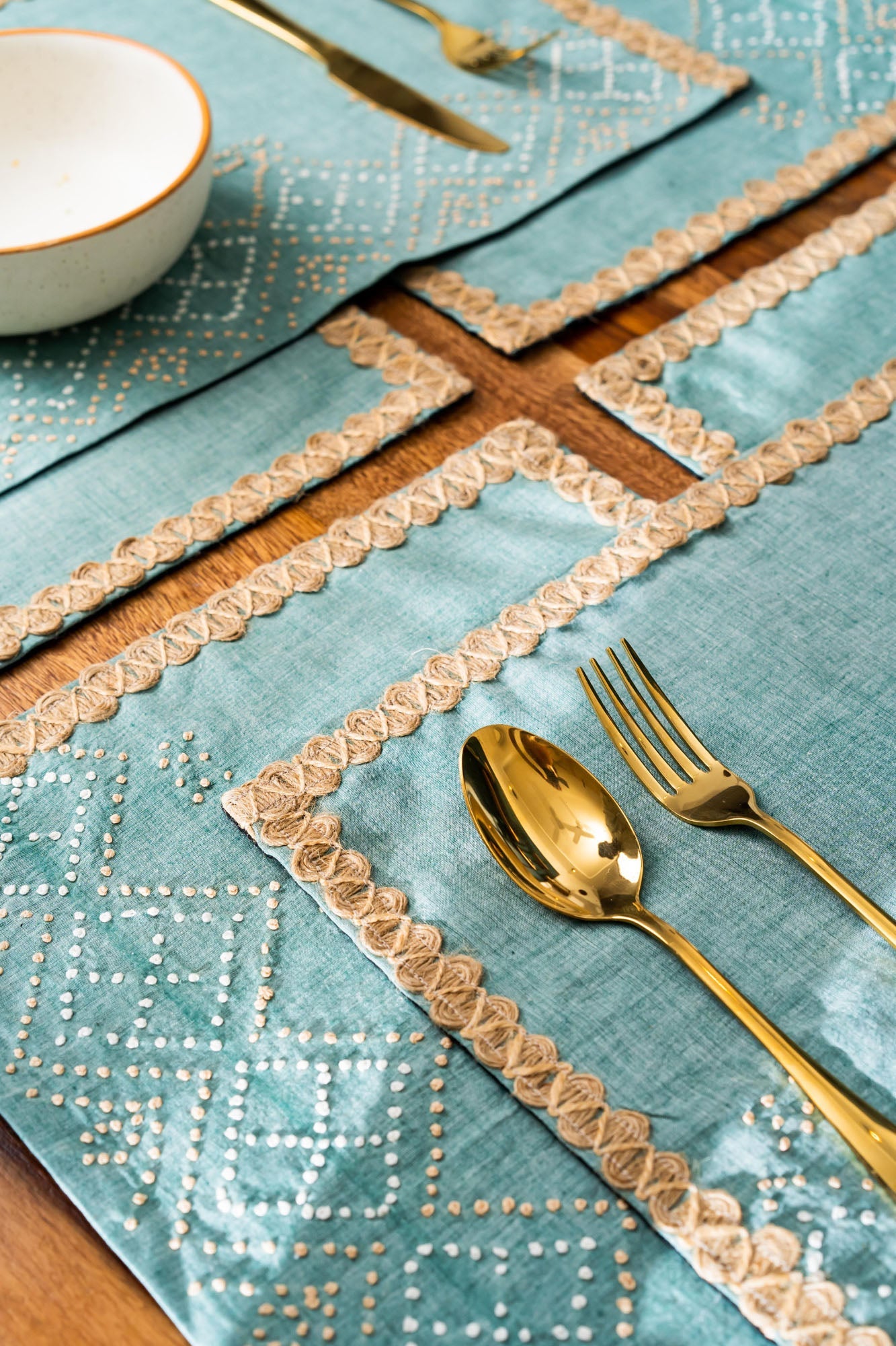Luz Divina Handwoven Table Mats - Set Of 2 Pcs