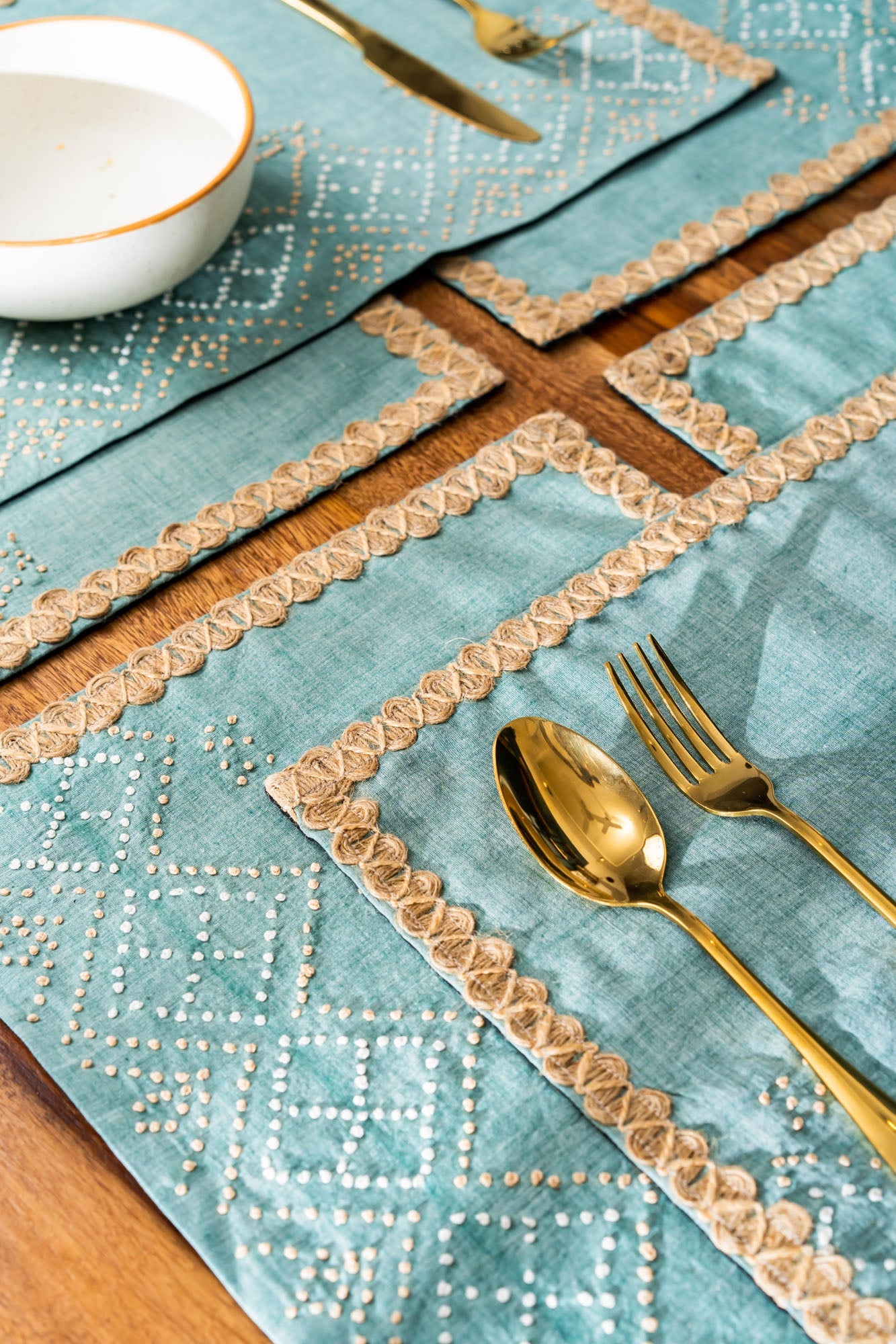 Luz Divina Handwoven Table Mats - Set Of 2 Pcs
