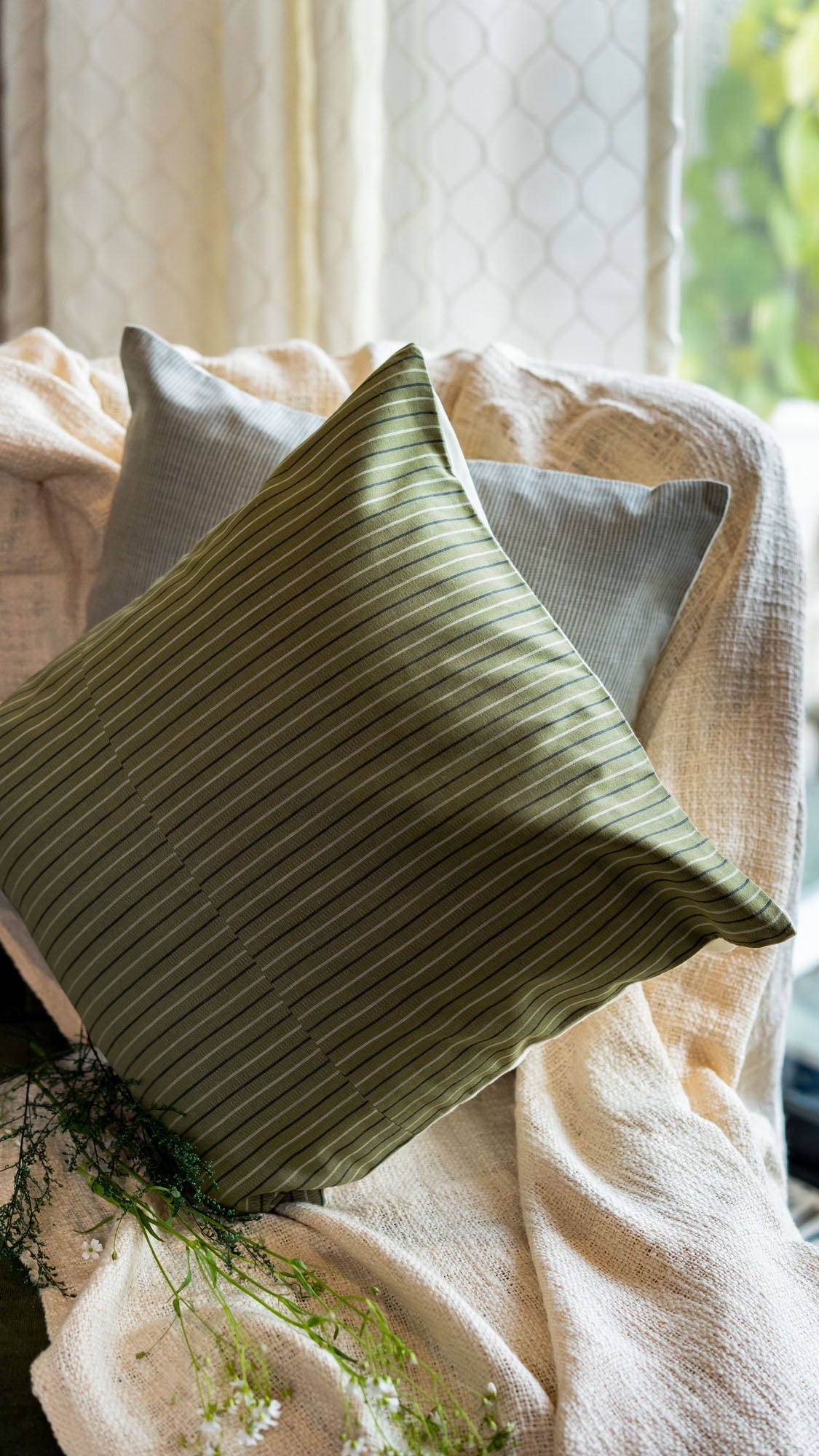 Klino handmade Cushion Set of 3