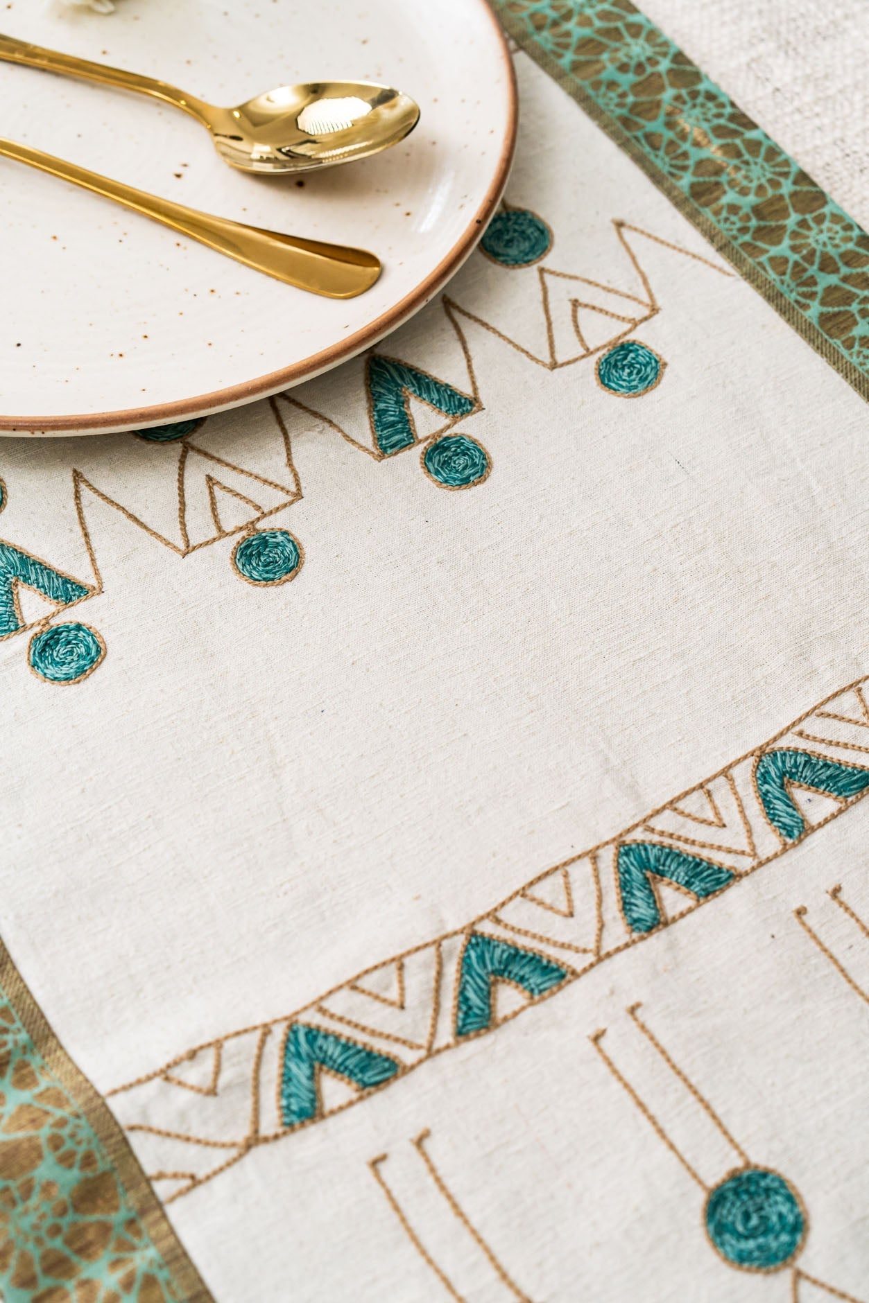 Eri Silk Festive Table Runner