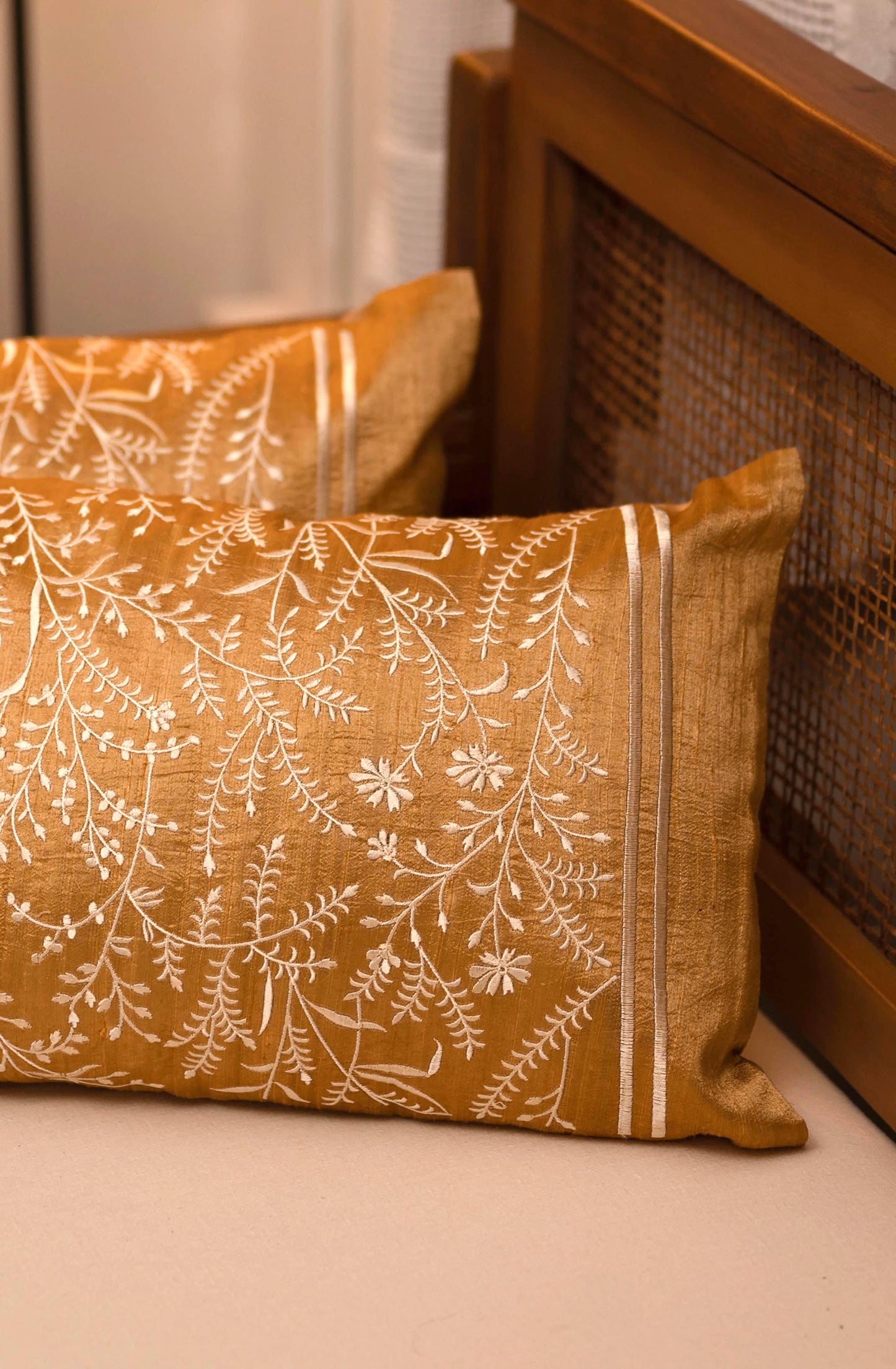 Vivienne Handwoven Cushions - 1 pc