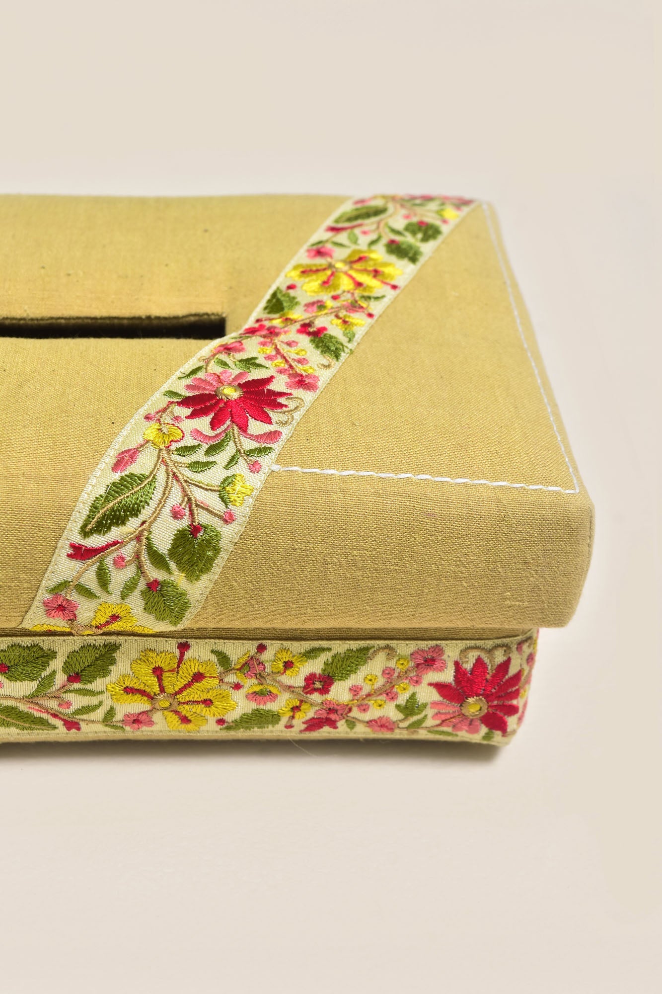 Ignis Handmade Tissue Box
