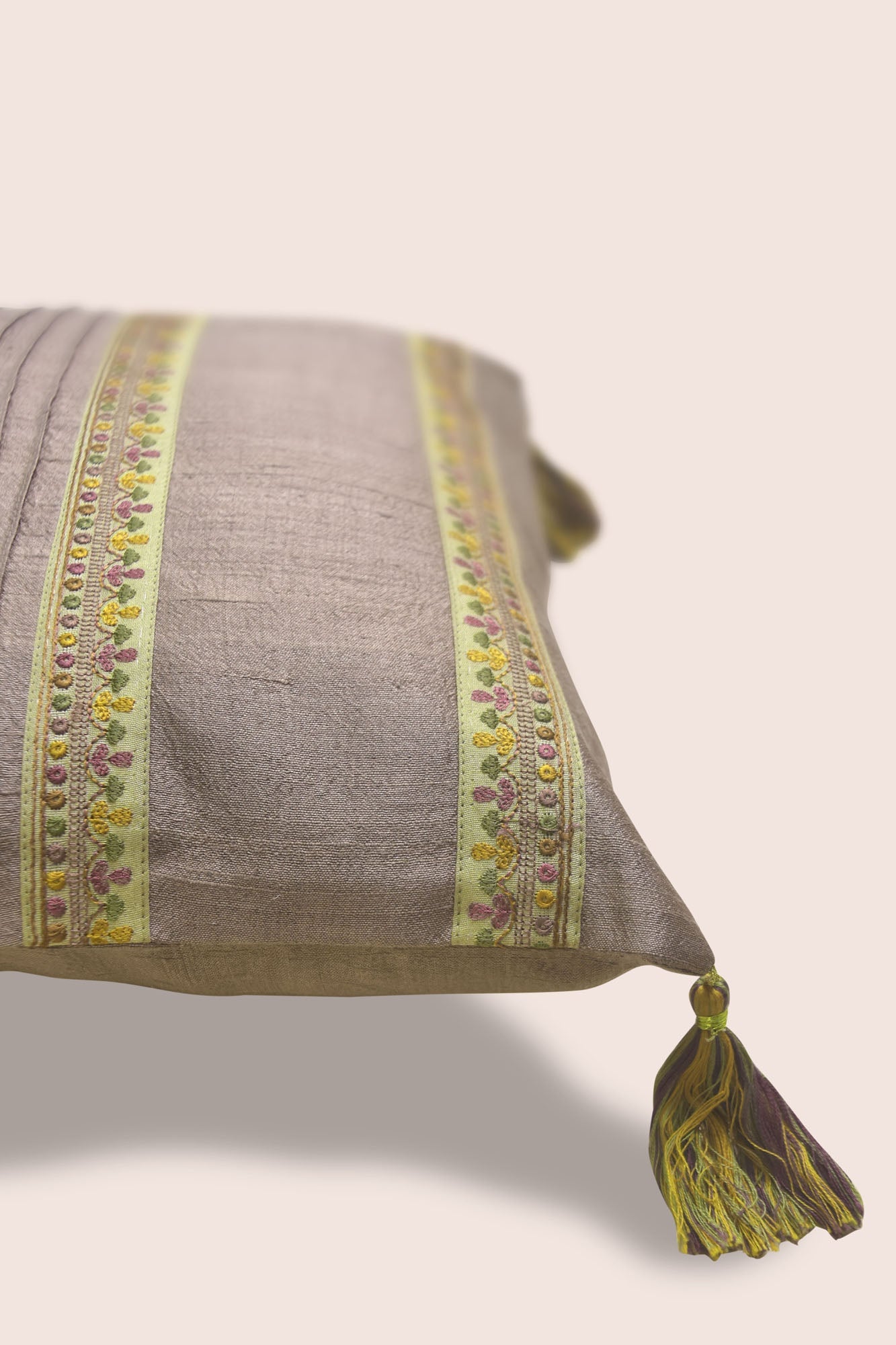 Mauve Handwoven Cushion Set of 2