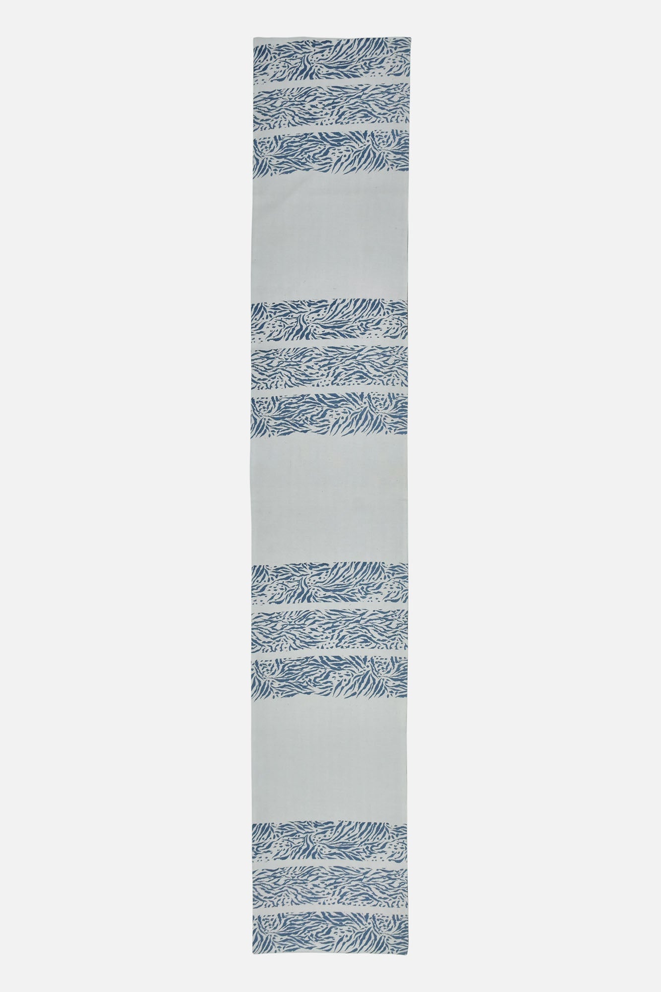 Sutoraipufurō Hand Wōven Table Runner