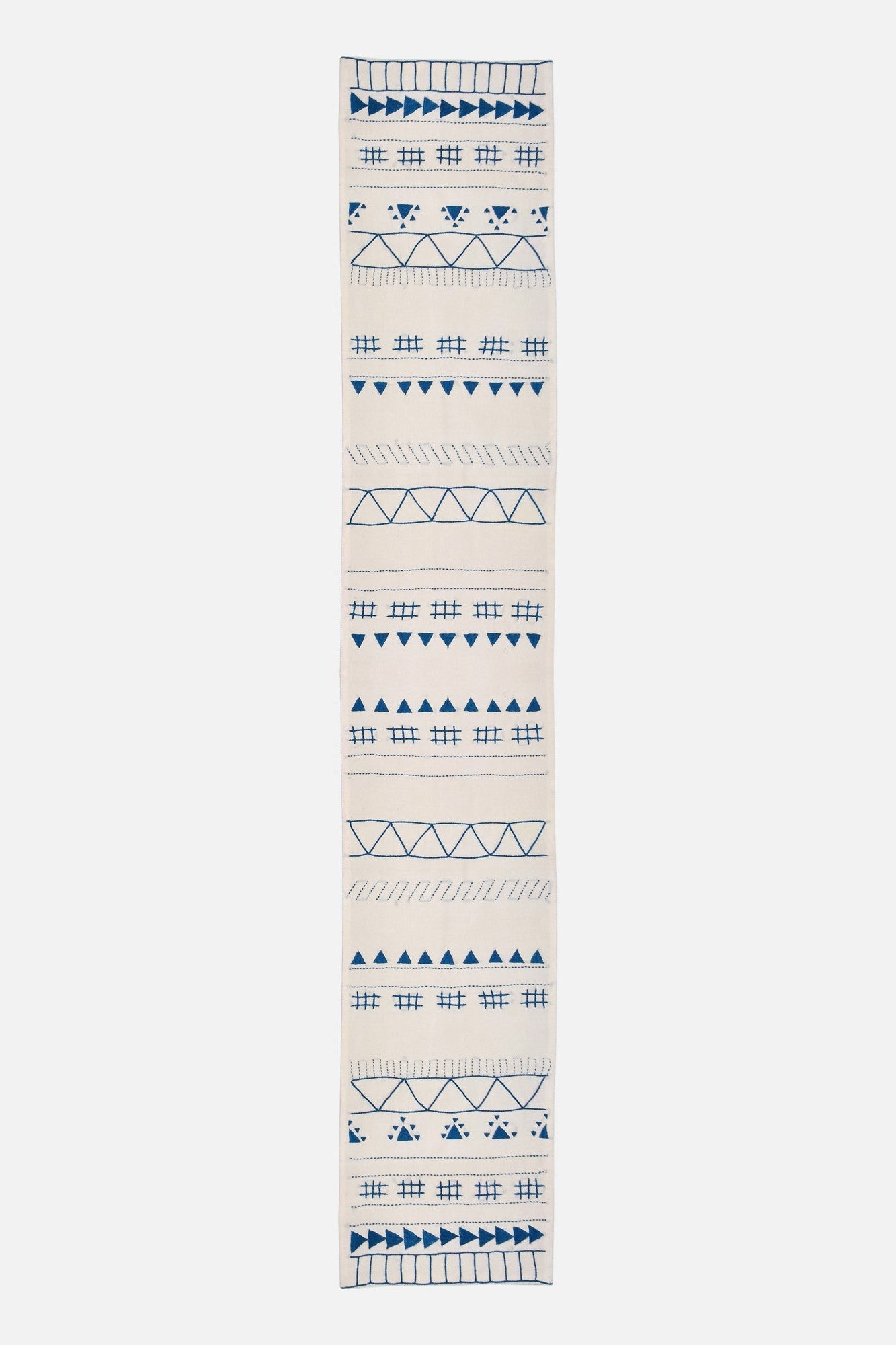 Continuación Hand Wōven Table Runner