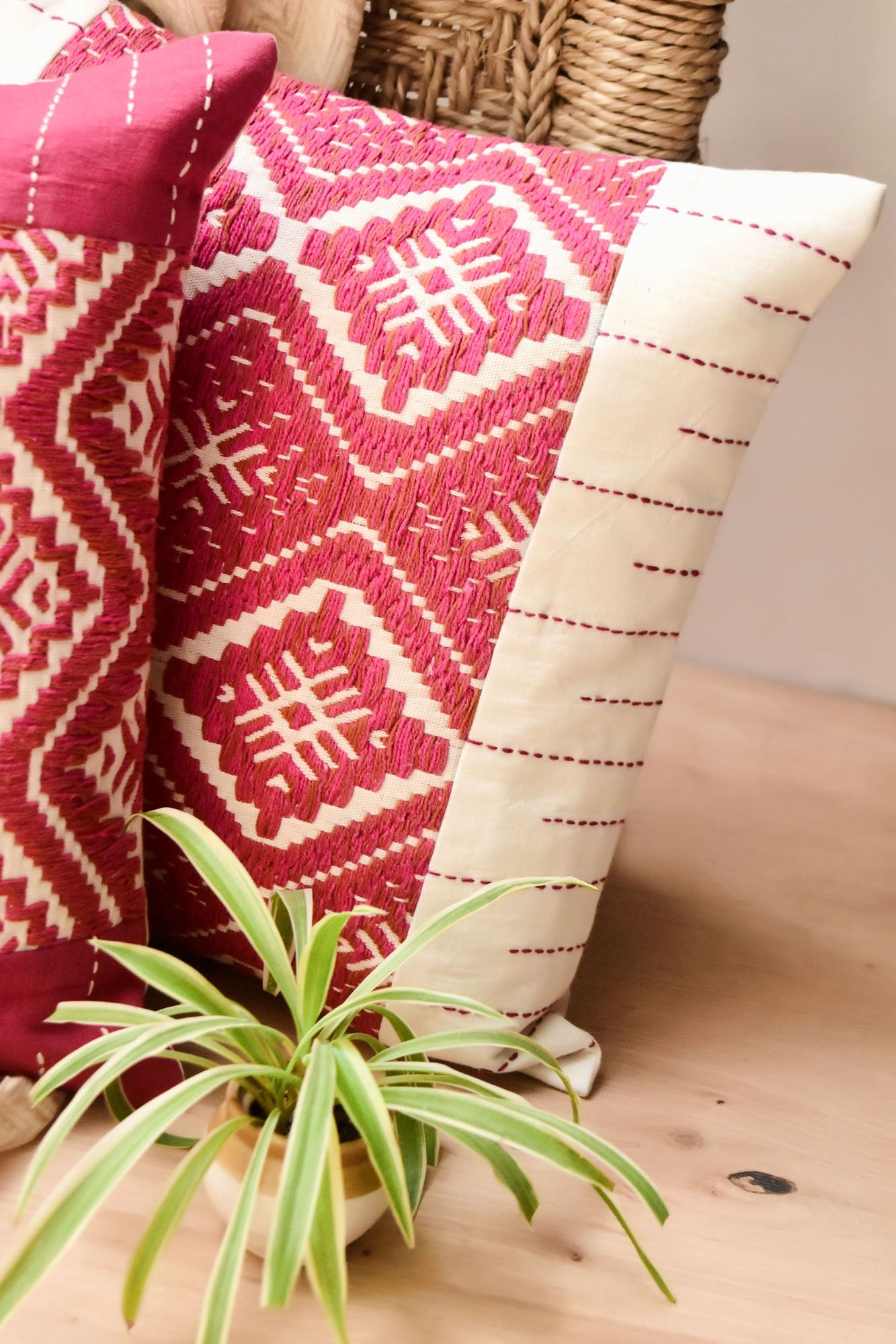 Saqaafat handmade Cushion Set of 2