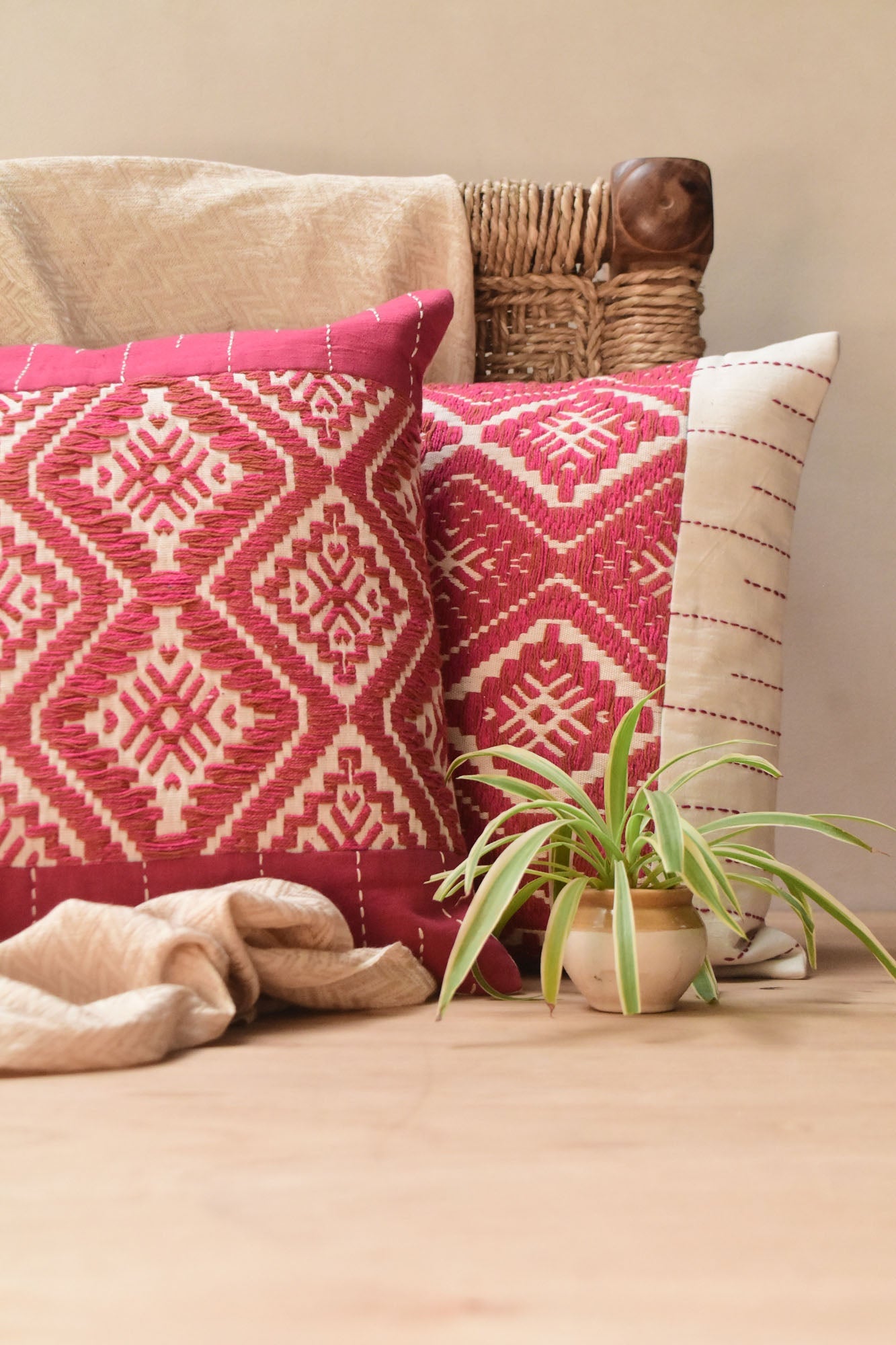 Saqaafat handmade Cushion Set of 2