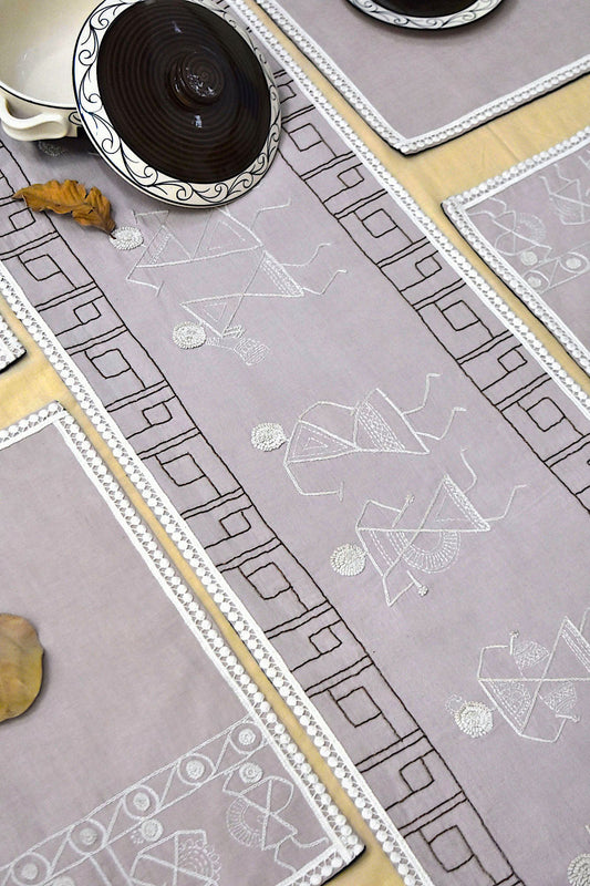 Attin Dining Set of A Table Runner And 8 Table Mats- sold