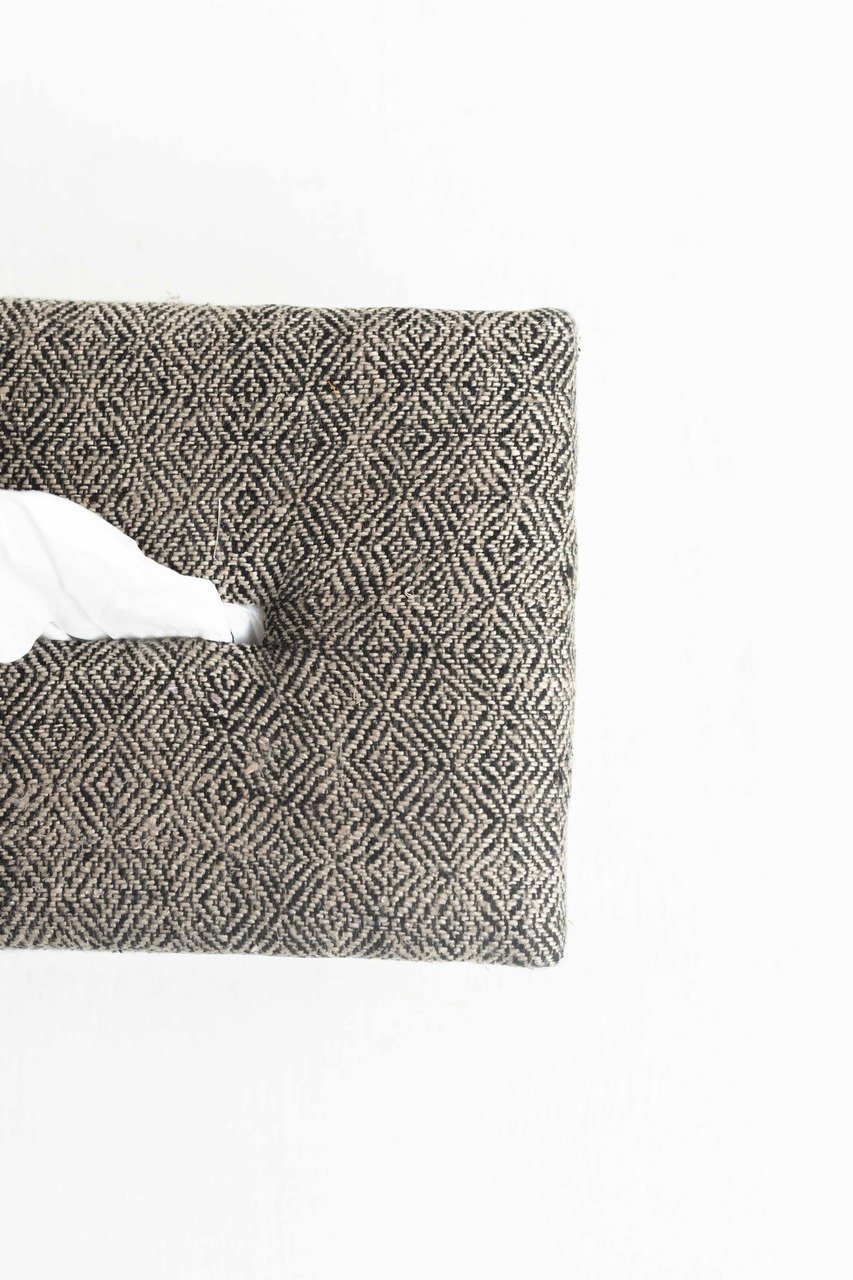 Elinor - Hand Woven Tissue Box - Veaves