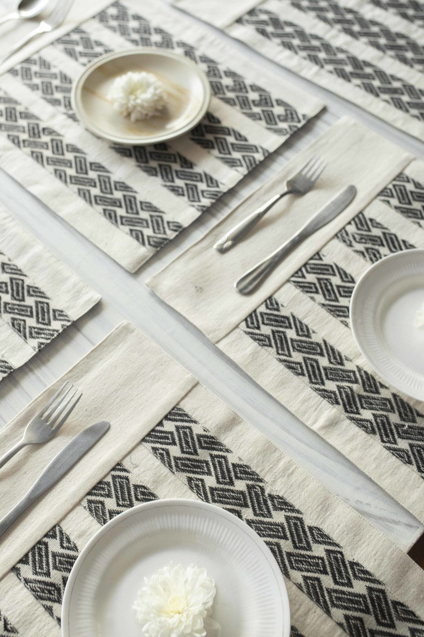 Bella Ame Table Mats - Set of 2 Pcs