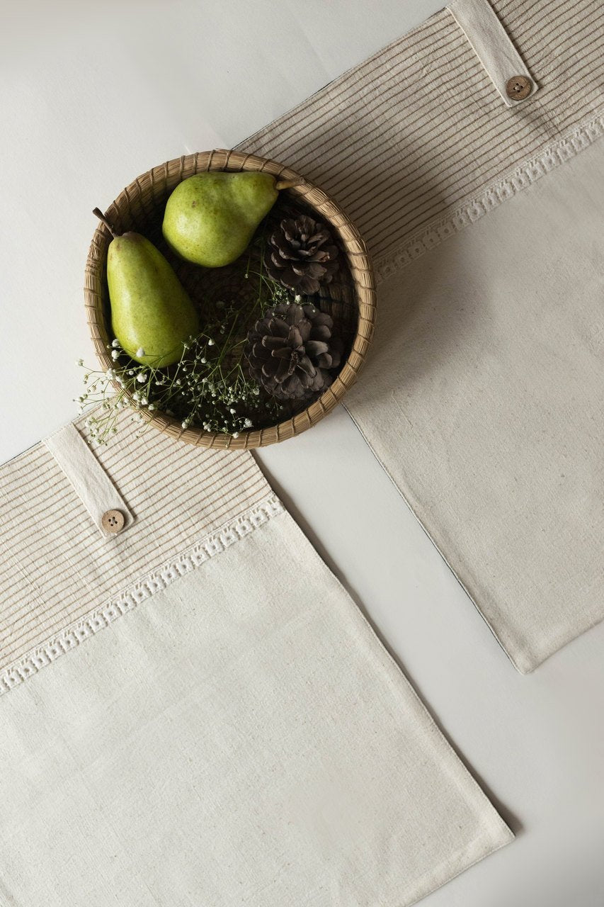 Koa Dining Table Runner And Mats Set of 8