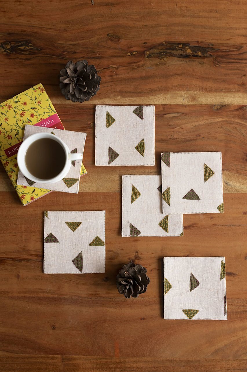 Trokut - Croatian For Triangle - Set Of 6 Pcs - Veaves