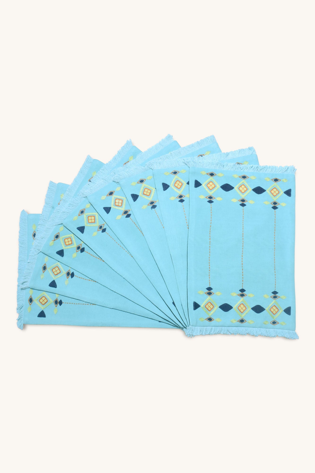 Atlas Dining Set of A Table Runner And 8 Table Mats