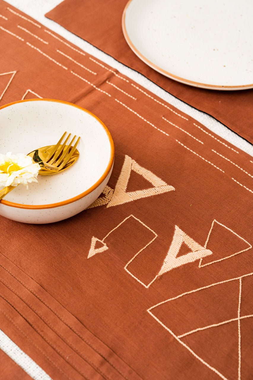 Ambiente Castell Dining Table Runner And Mats Set of 6