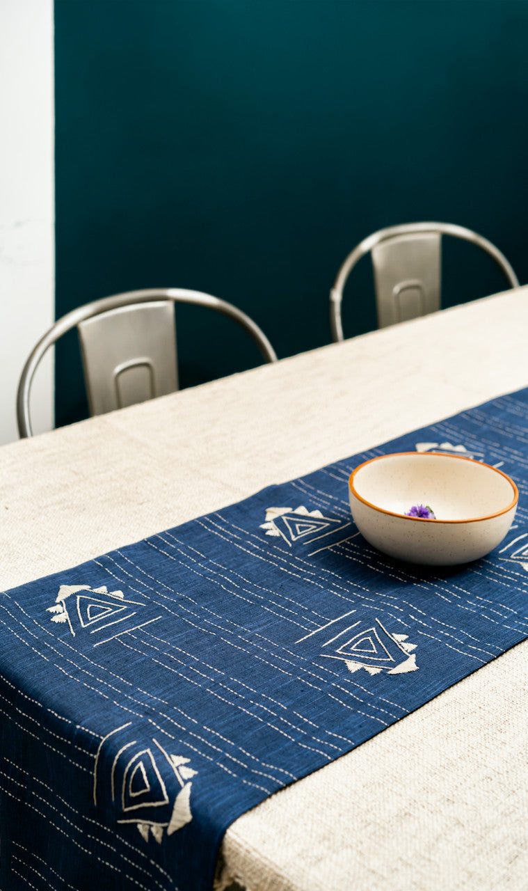 Udanpesha Dining Table Runner And Mats Set of 6